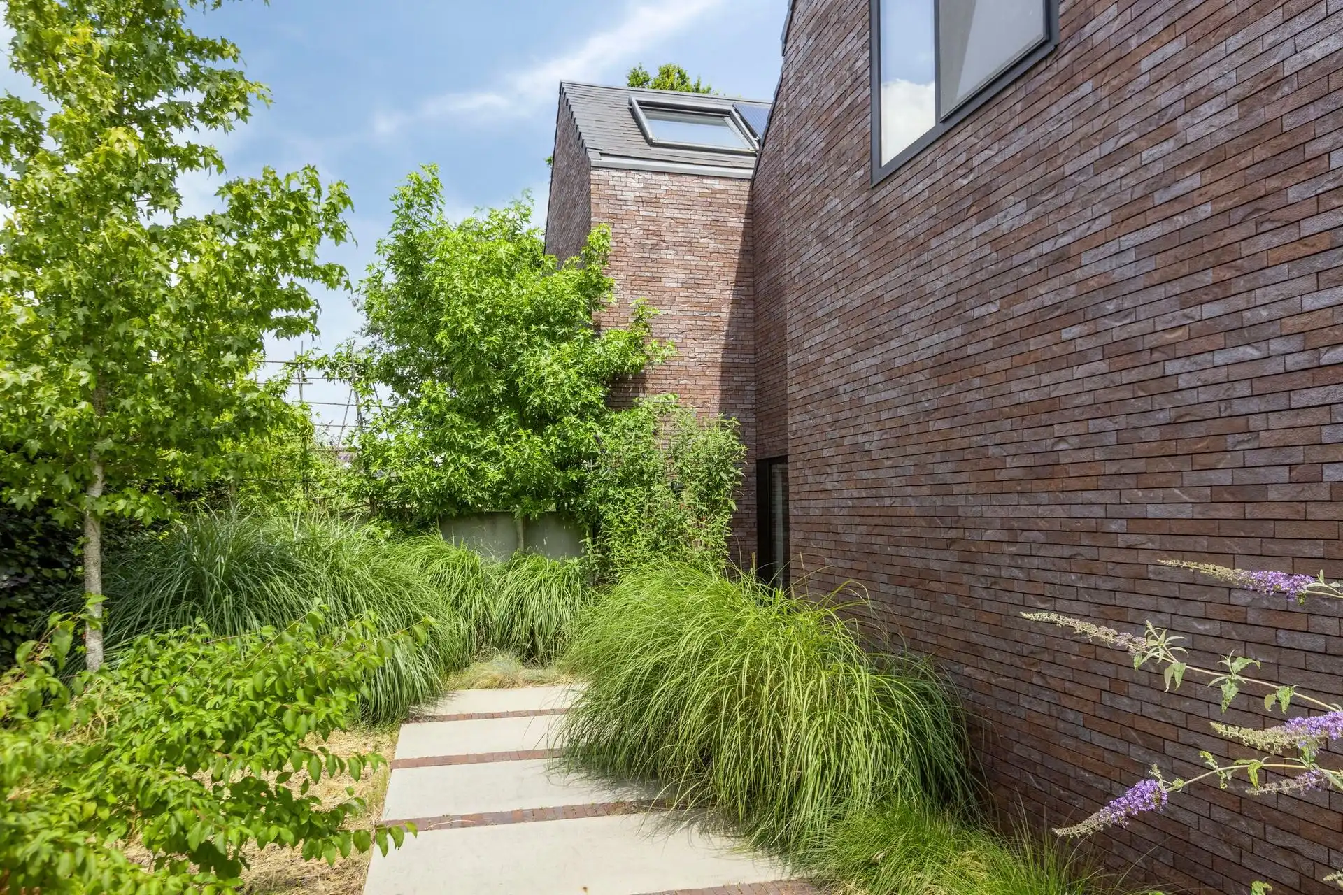 Exclusief wonen waar architectuur, ruimte en levenslang comfort samenkomen. foto 7