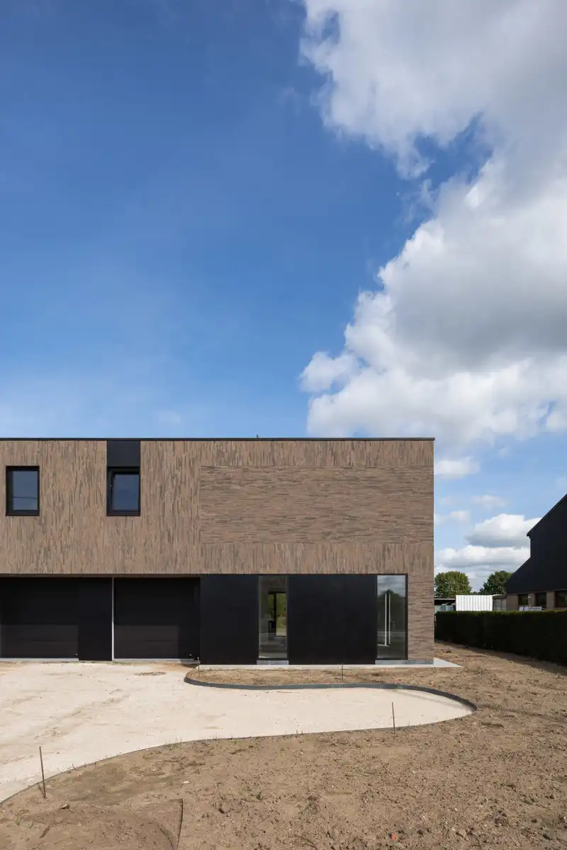 Moderne BEN-woning met zicht op groen foto 3