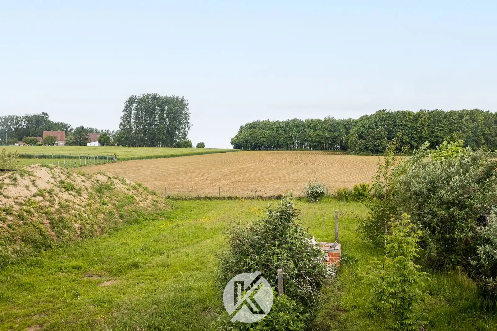 Verder af te werken halfopen bebouwing foto 17