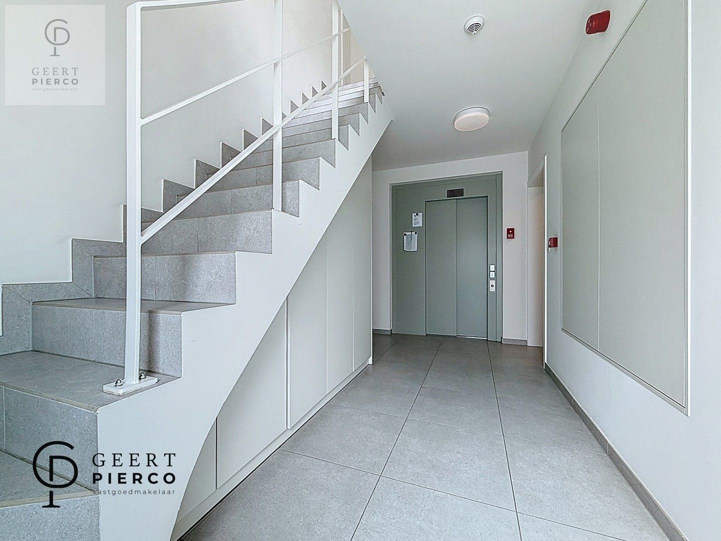 Knap appartement te Tienen foto 2