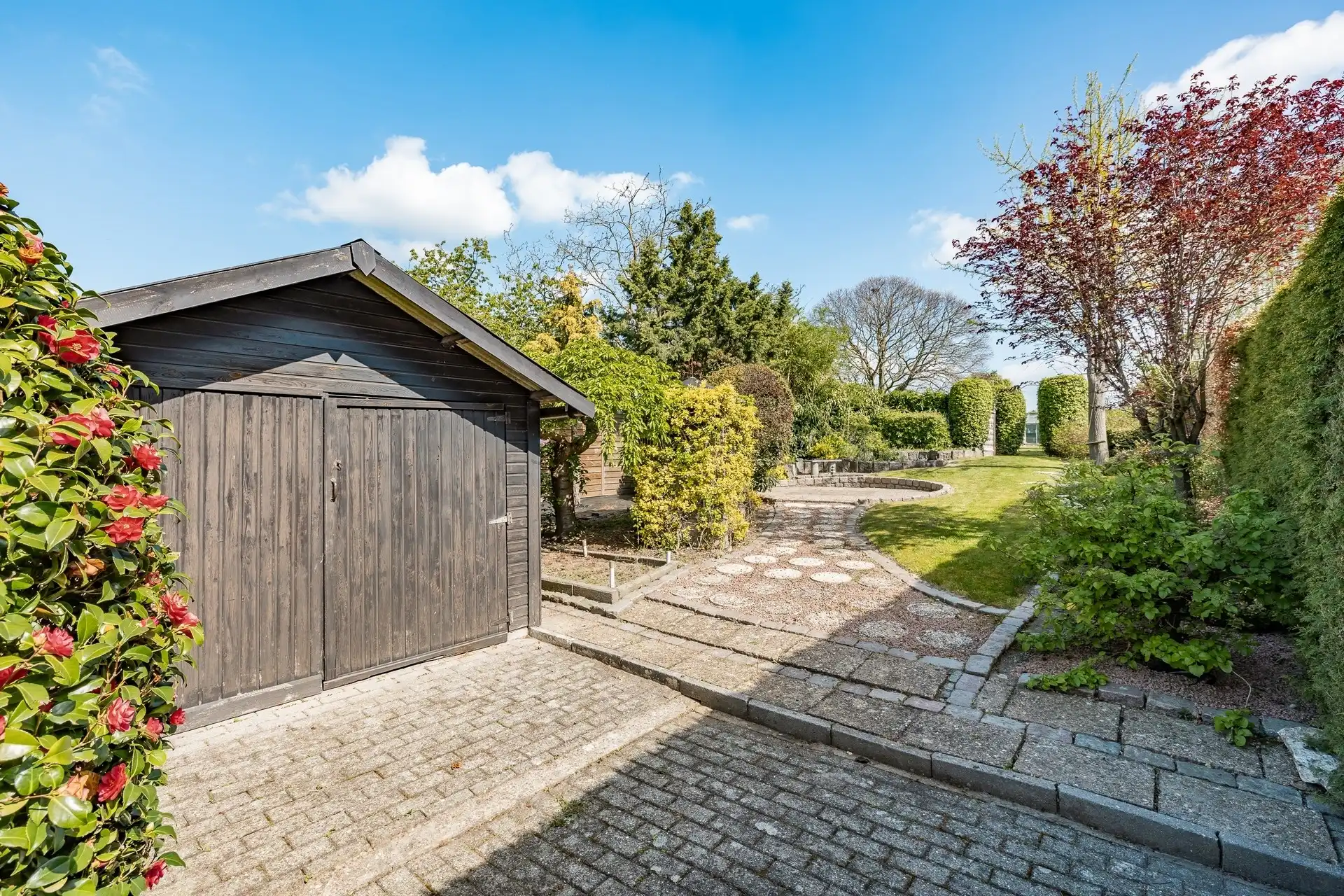 Prachtige woning met 3 slks, garage en tuin foto 22