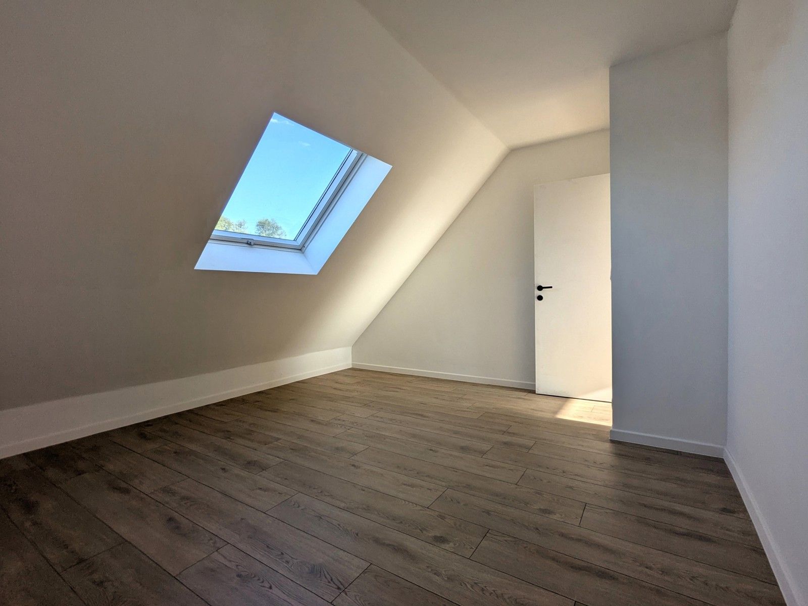 GROTE BEN-NIEUWBOUW MET LUXE KEUKEN 2% REGISTRATIE GEEN BTW! foto 26