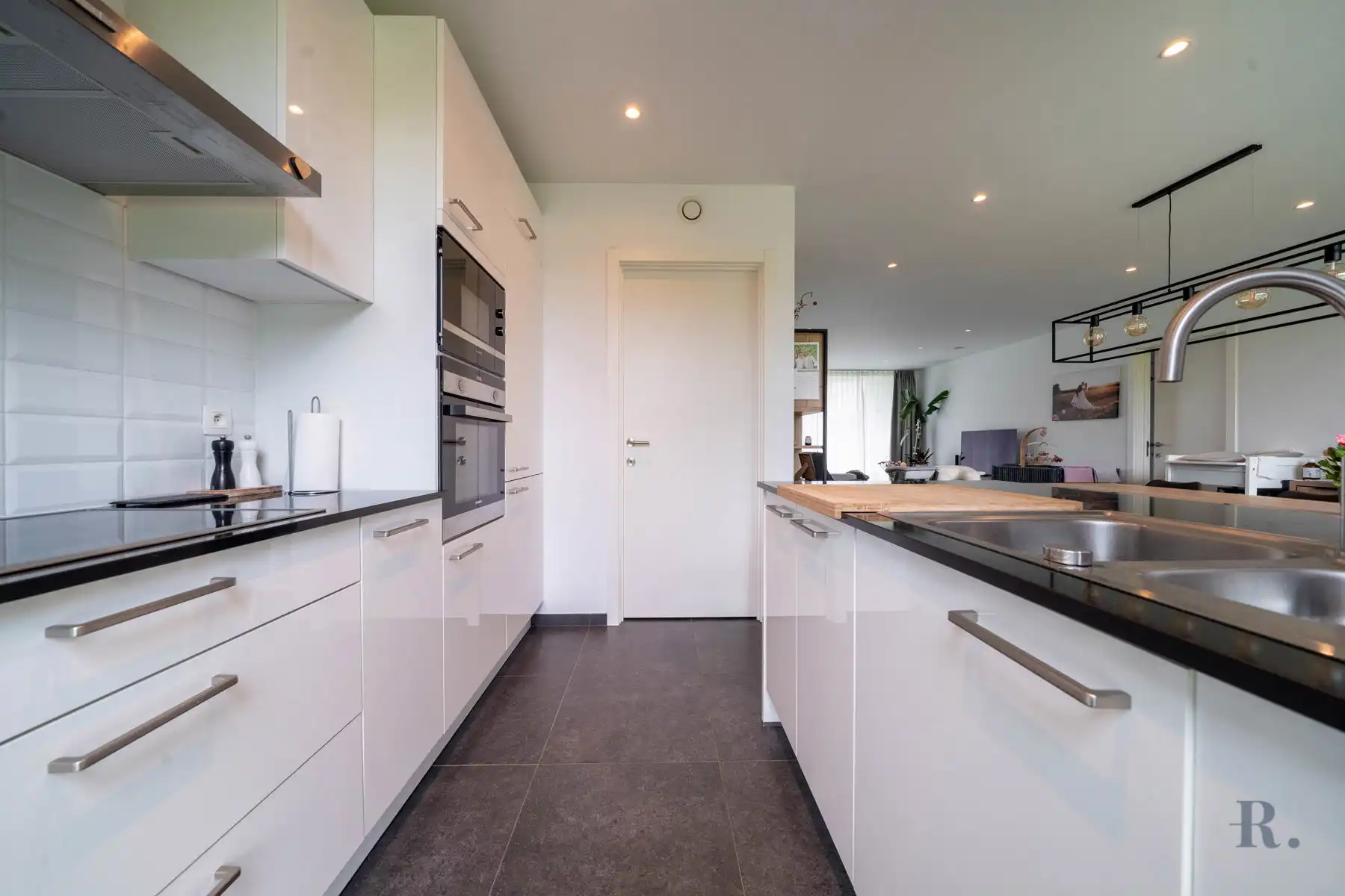 Luxueus appartement 2 slk en parking foto 8