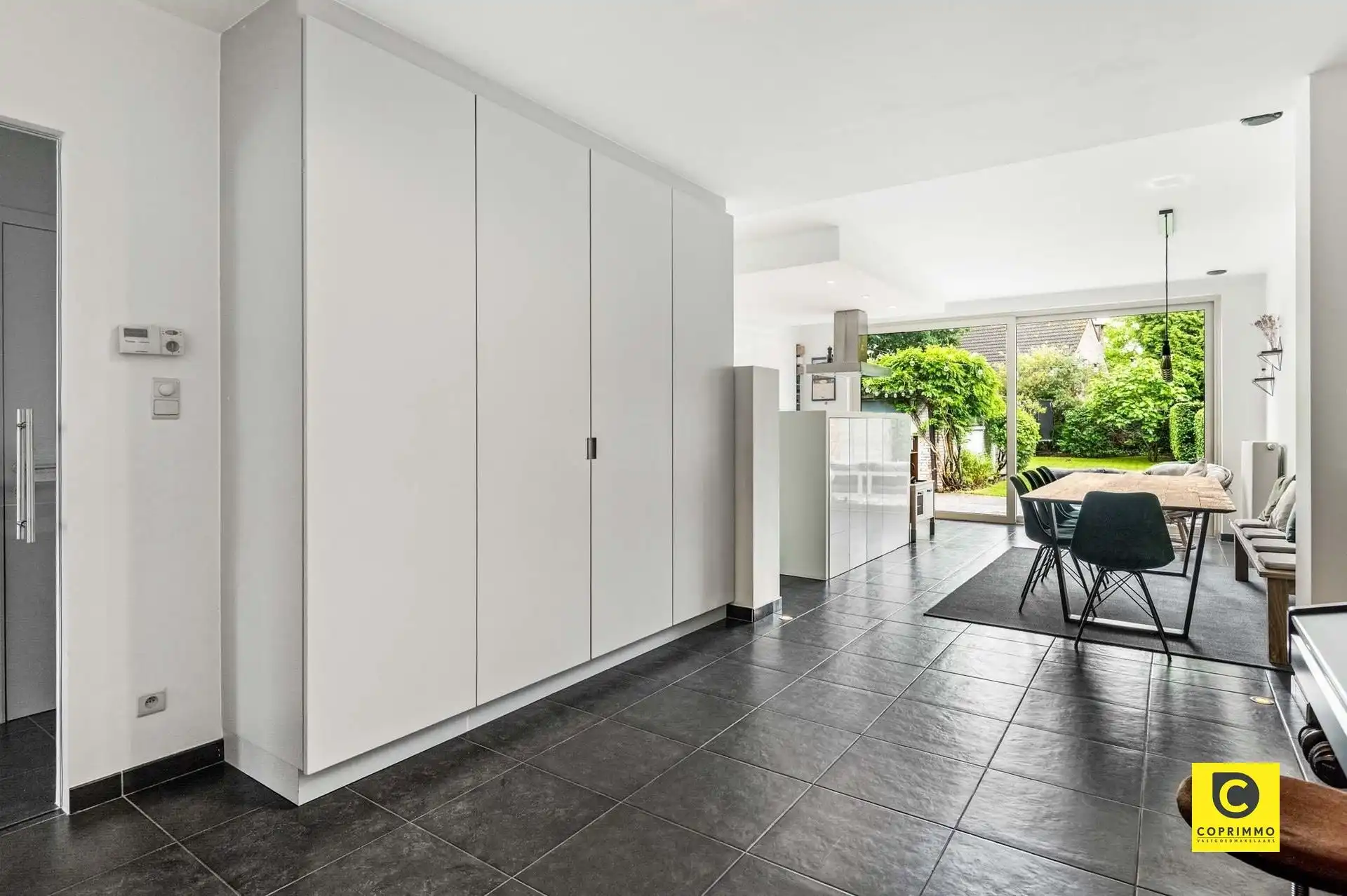 HOB: 4 slk. en 2 badk. op perceel 445 m²  foto 4