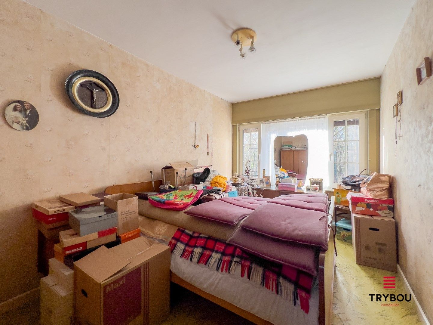 Ruime gezinswoning met 4 slaapkamers, garage en tuin foto 14