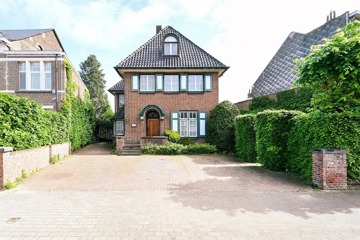 Prachtige, te renoveren Engelse villa in Lier foto 38