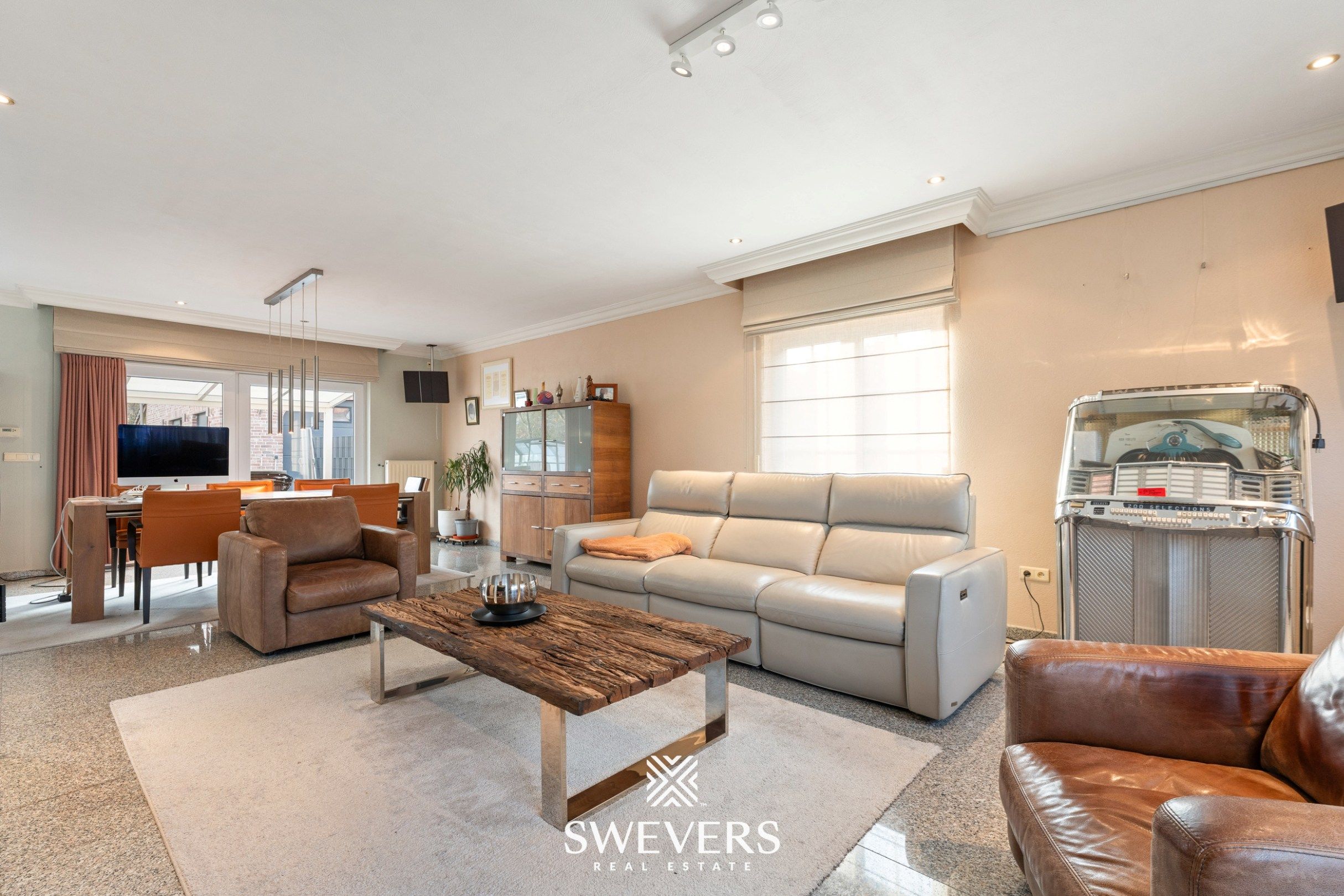 Instapklare Villa met Professionele Paardenaccommodatie:  foto 4