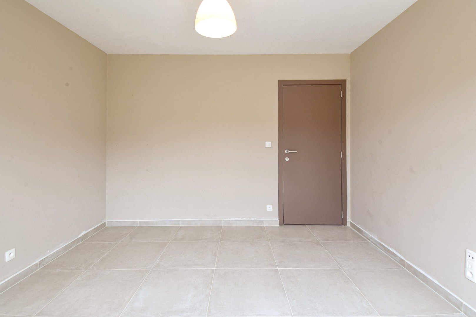 Ruim gelijkvloers appartement met 2 slaapkamers en groot terras in het centrum van Gistel foto 16