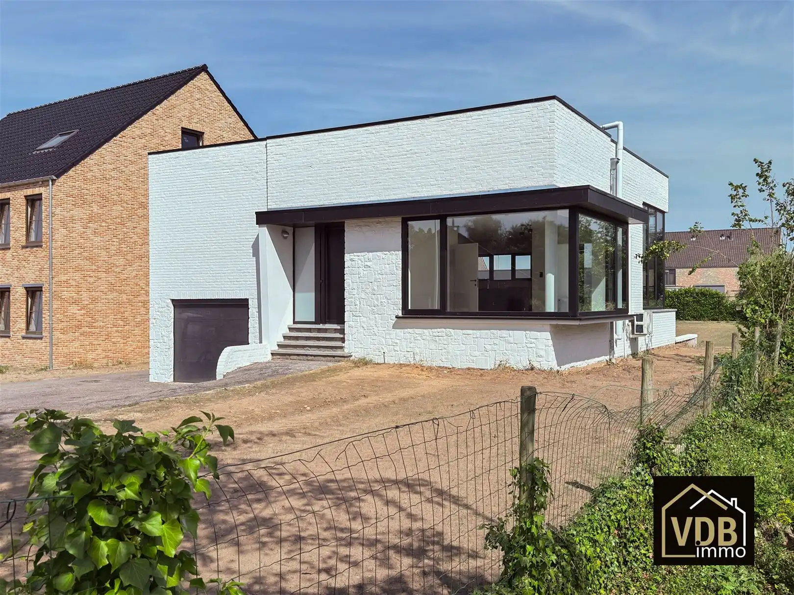 Een knus gerenoveerde woning met 3 slaapkamers en tuin foto 56