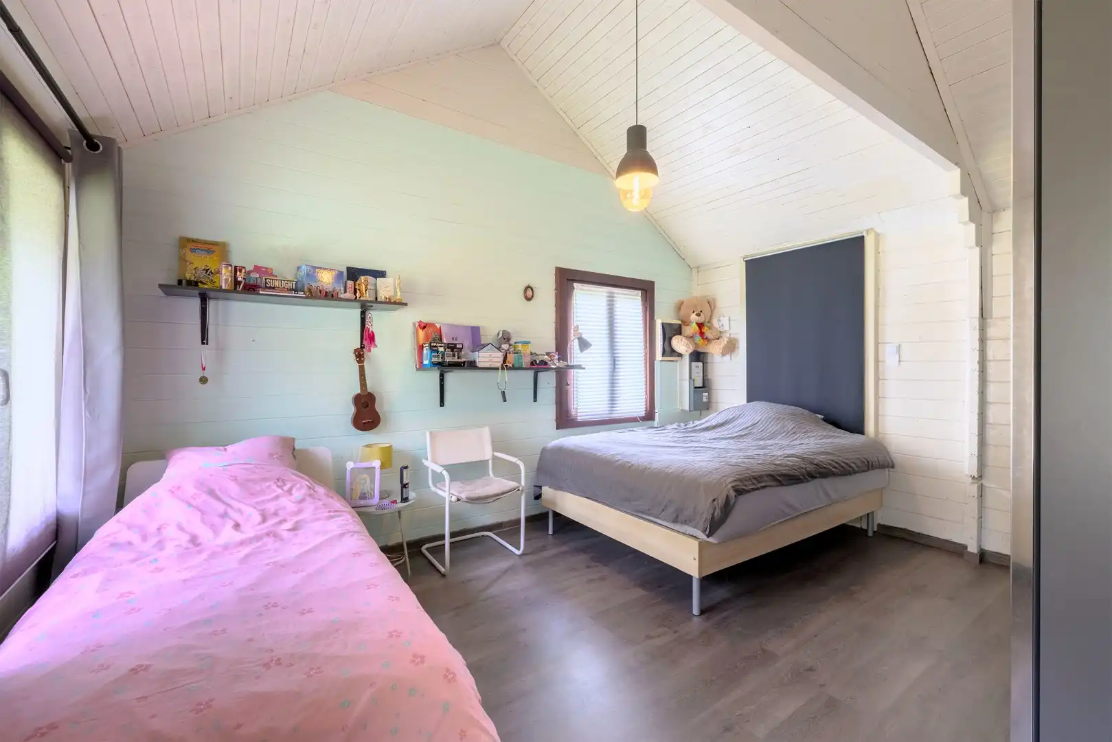 Instapklare bungalow  (vakantiewoning) op een prachtig perceel in het groen te Herselt! foto 9