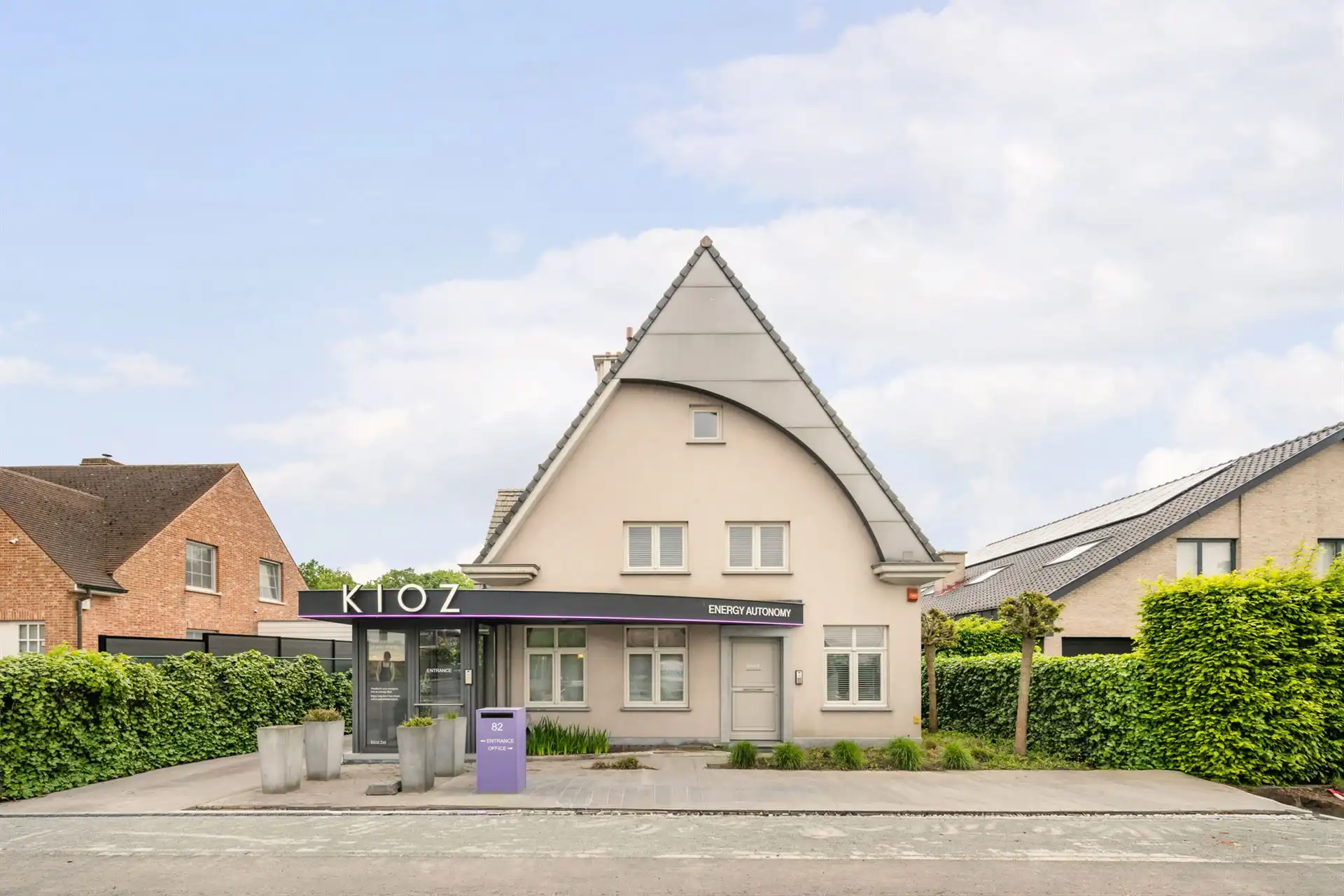 Commercieel gelegen kantoor/praktijk + woonst met atelier foto 30