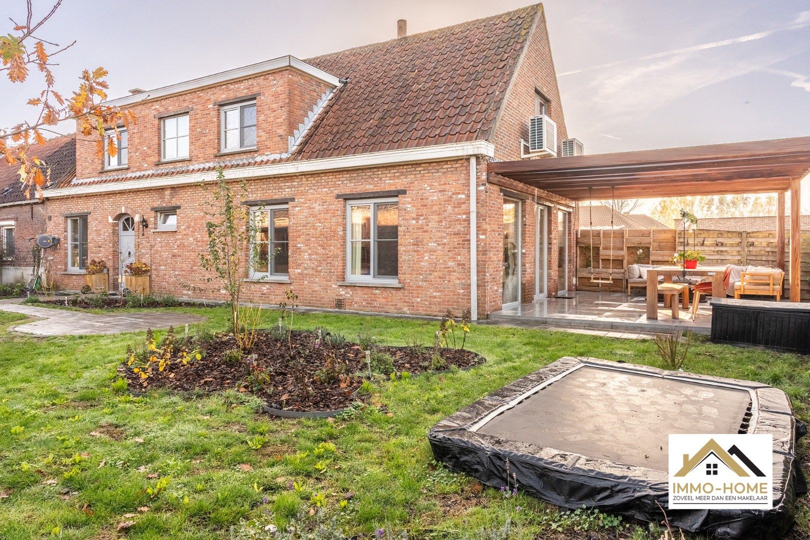 Charmante woning in rustige en groene omgeving foto 2