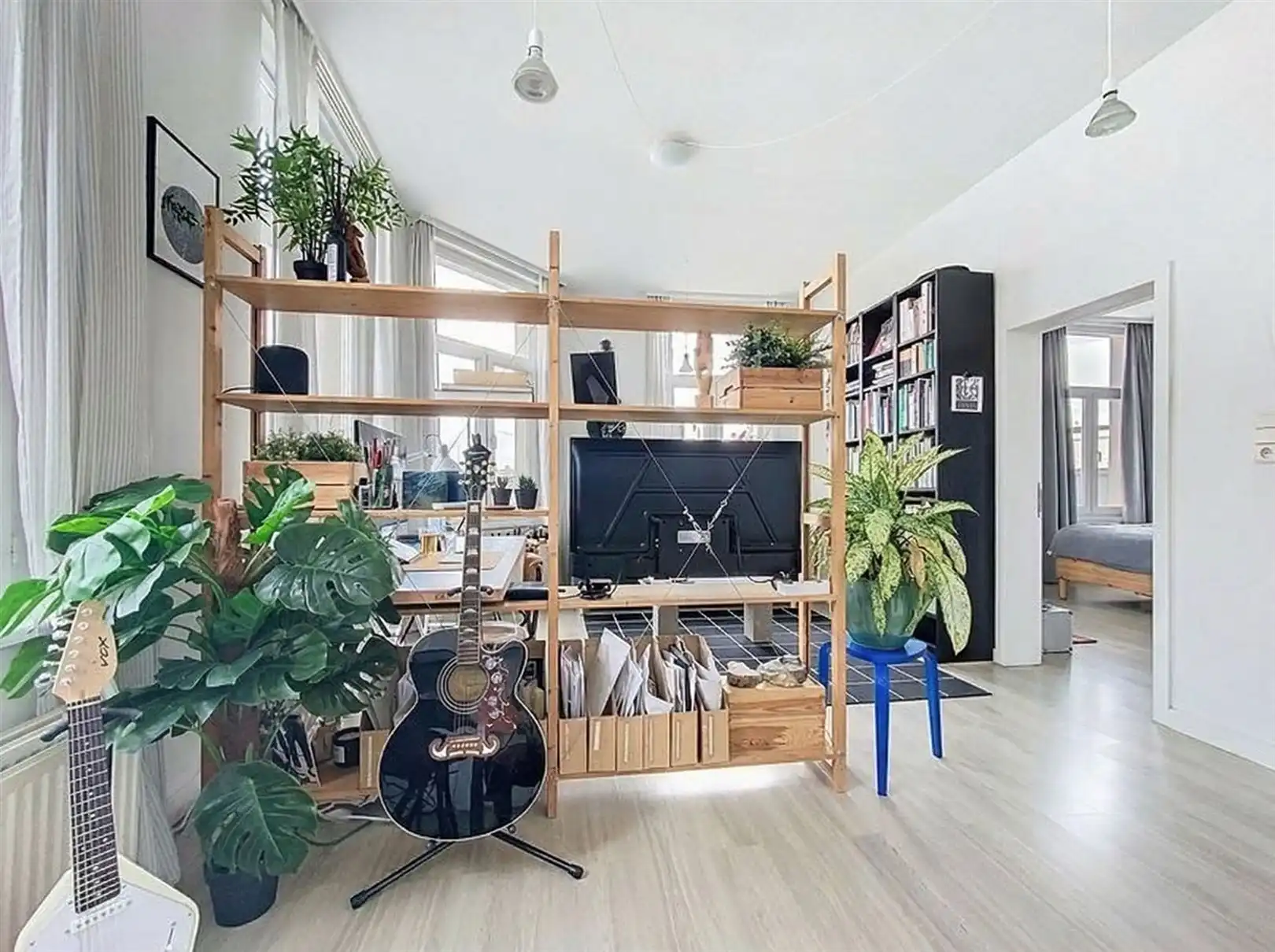 Instapklaar appartement aan de IJzerlaan foto 4