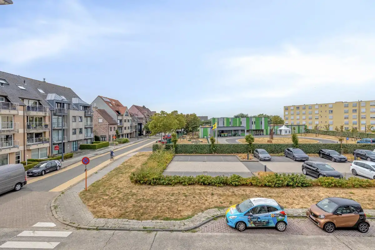 Op te frissen opbrengsteigendom te koop in Blankenberge foto 21