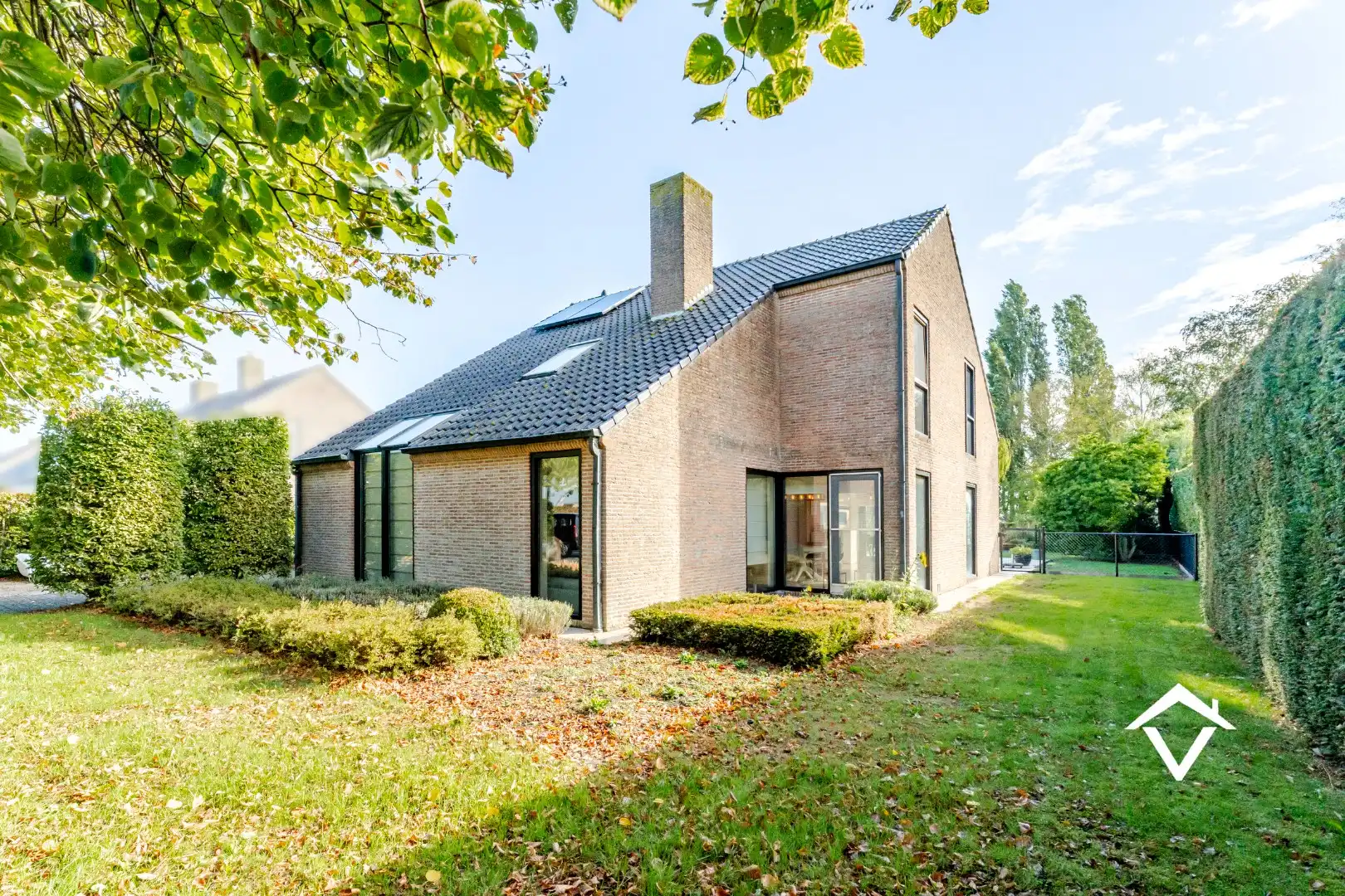 Instapklare woning met 6 slaapkamers op een topligging te Koekelare  foto 29