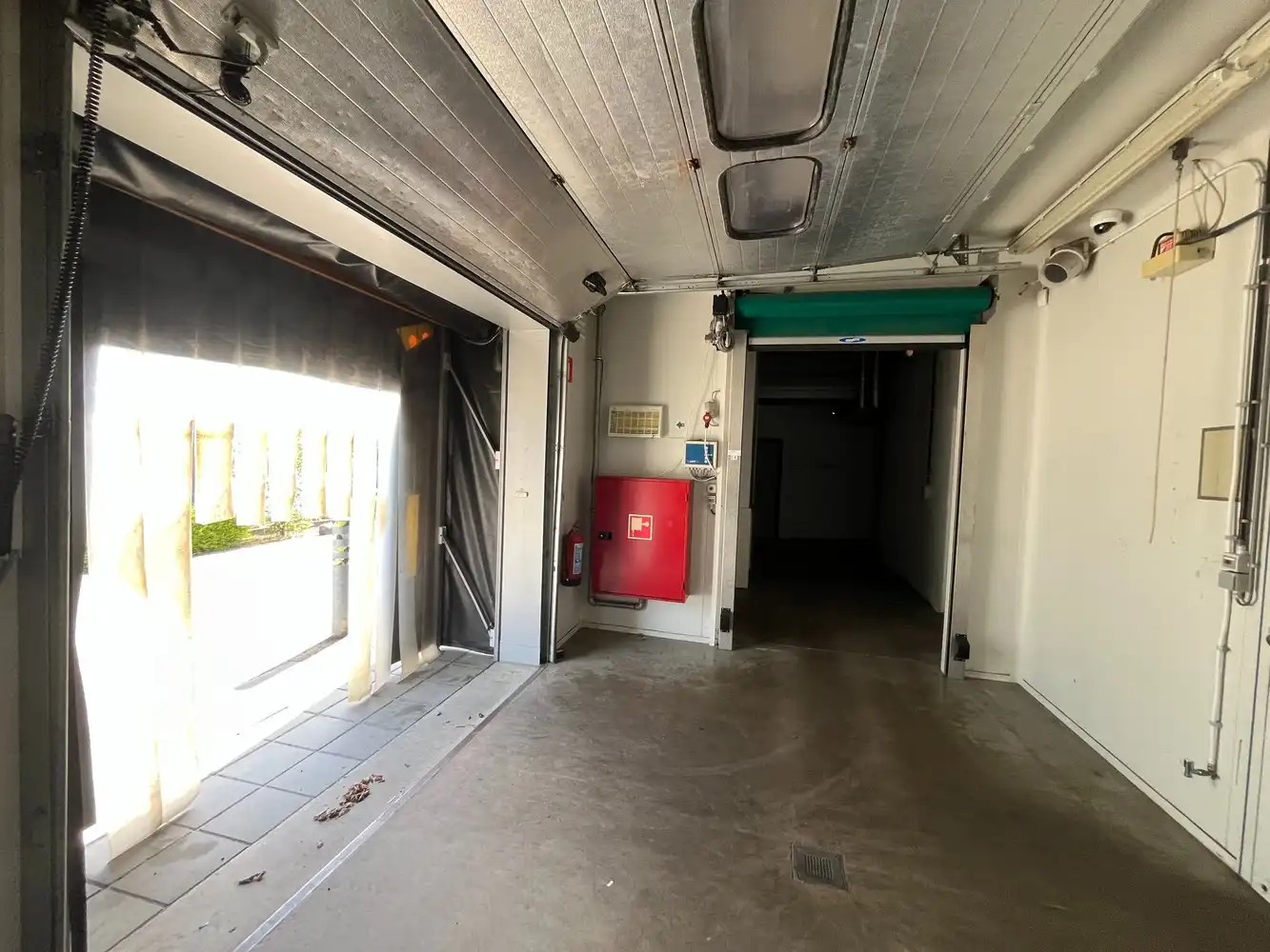 Bedrijfsgebouw 1780m² op 30a63ca foto 32