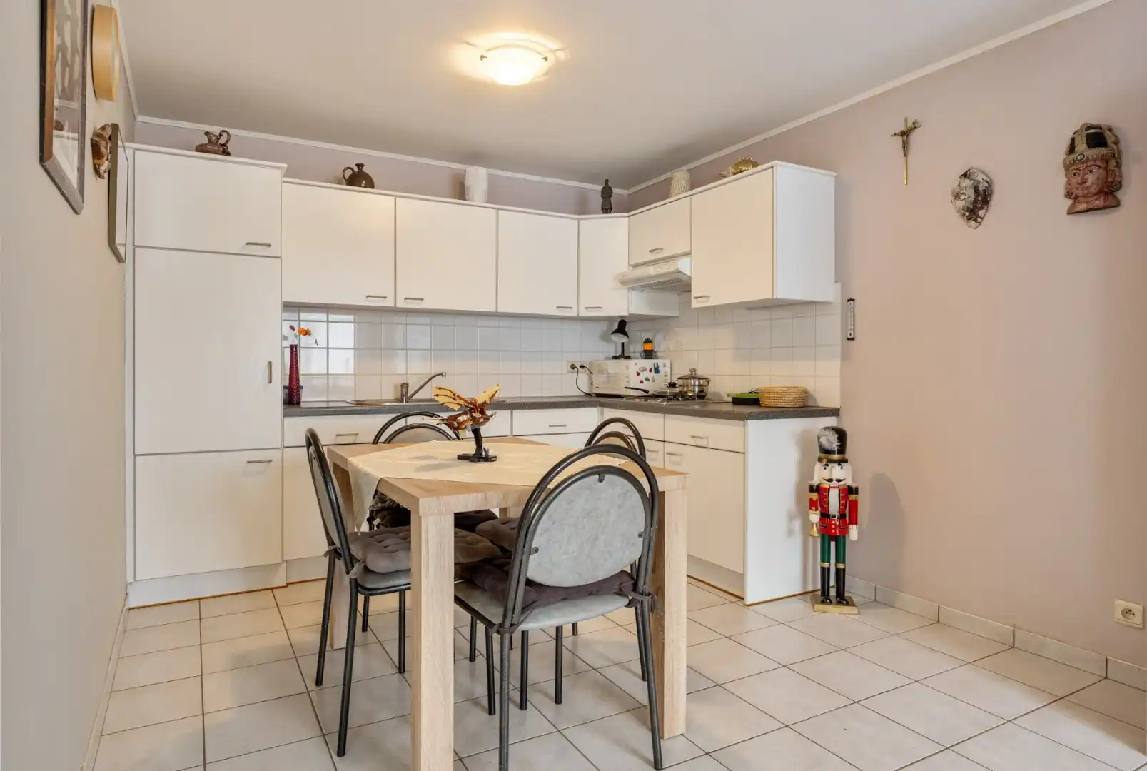 Praktisch GELIJKVLOERS appartement te Lummen INCLUSIEF GARAGE foto 2