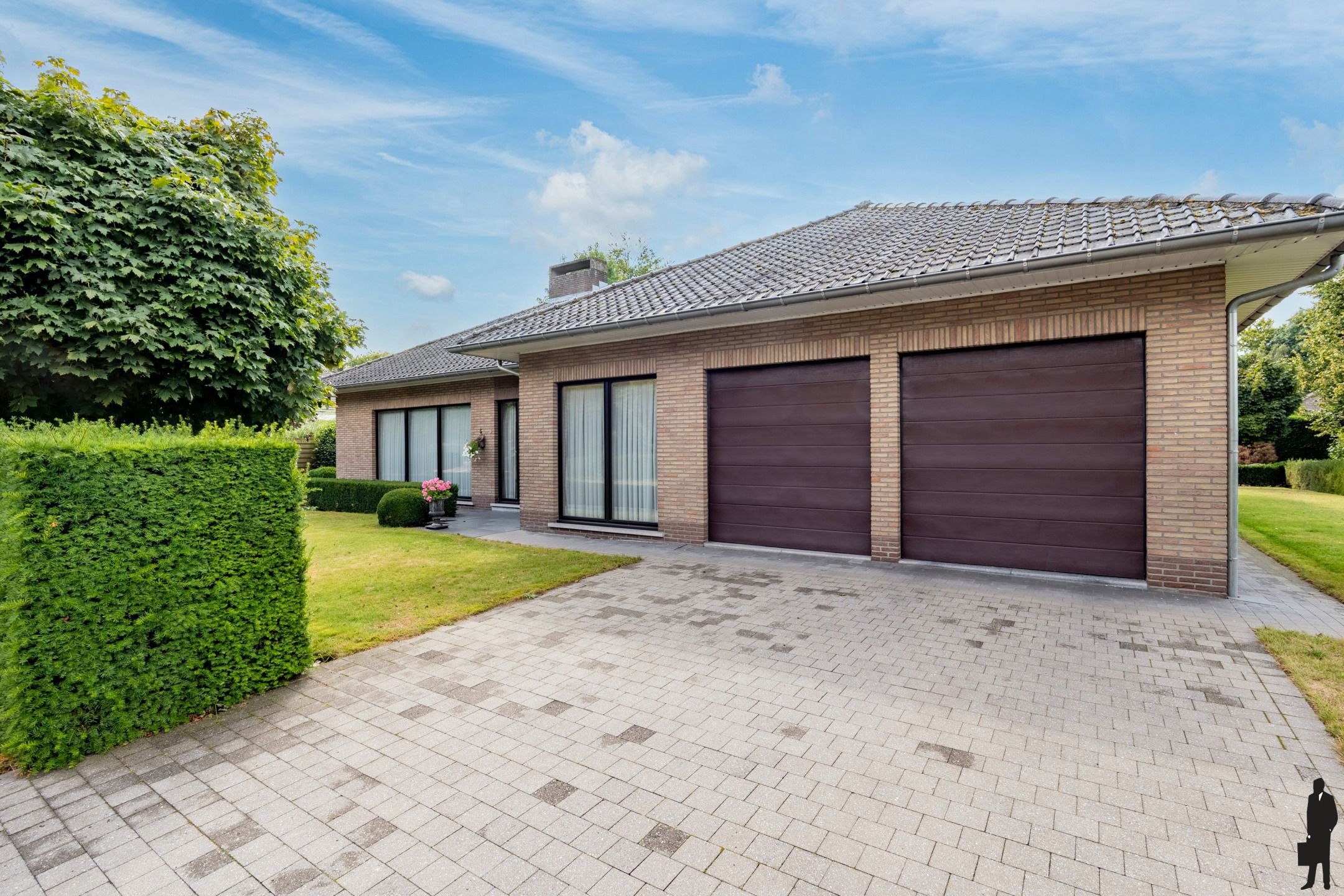Te renoveren laagbouwwoning op royaal perceel in groene en rustige buurt van Oostmalle foto 4
