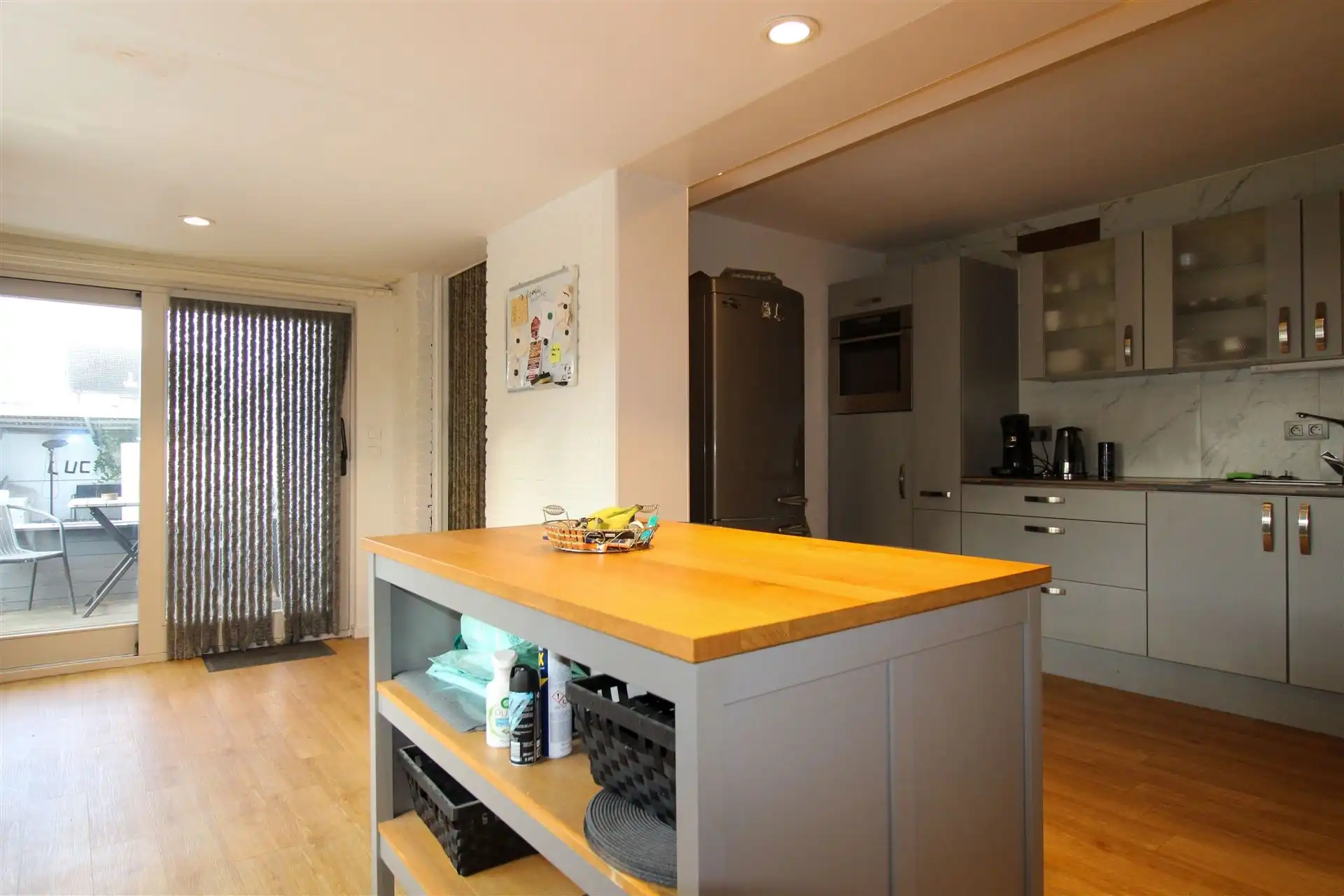 Charmante woning in Maasmechelen met 2 slaapkamers (mogelijkheid tot 3de), ruime oprit, tuin en veel potentieel, ideaal als renovatieproject! foto 5