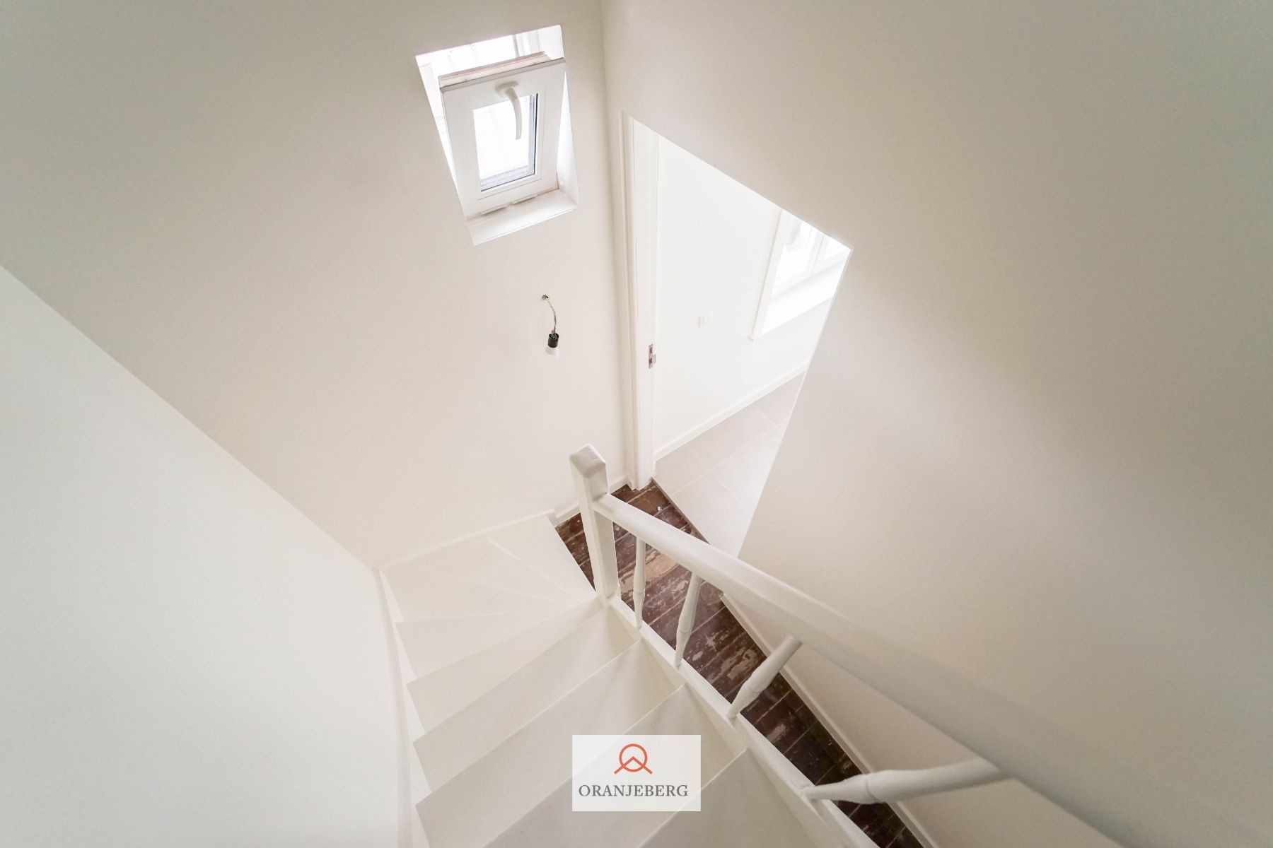 Gerenoveerde woning met koertje aan de groendreef foto 37