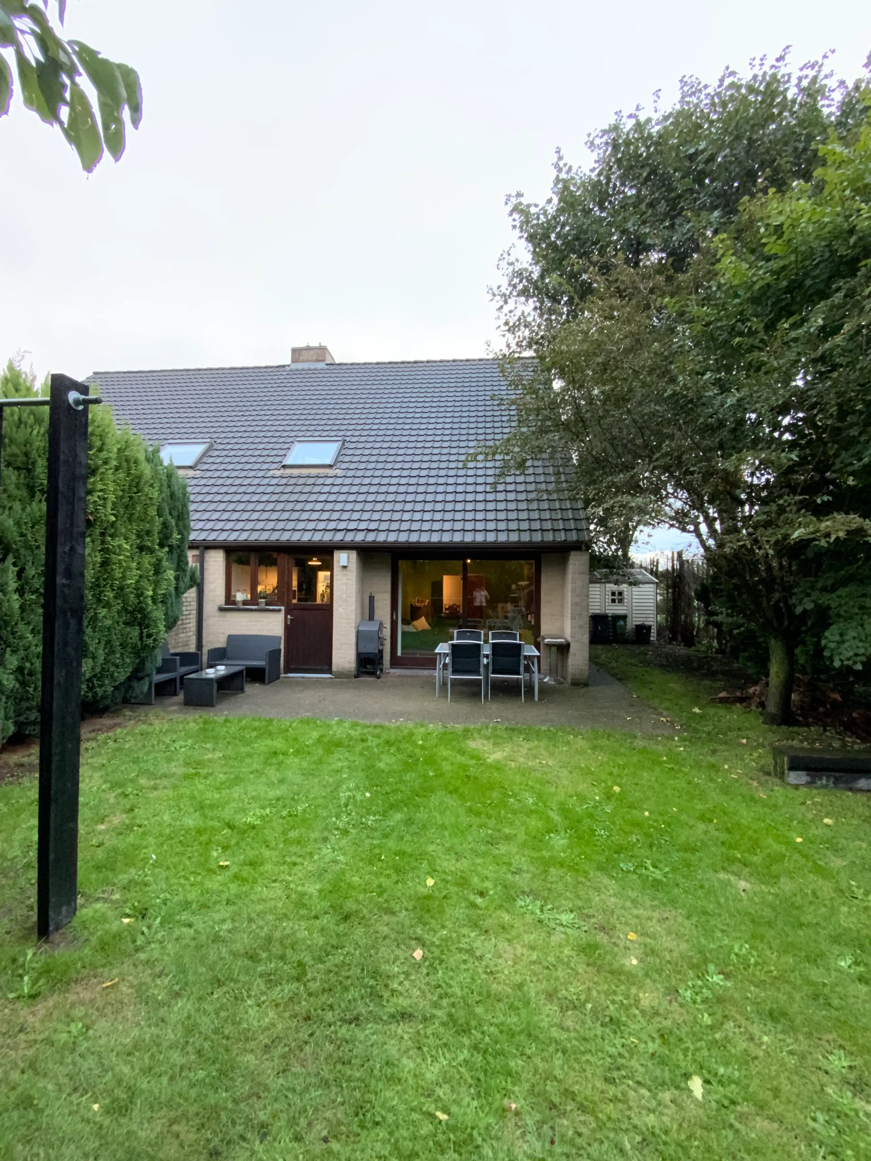 Gezellige, instapklare woning met tuin foto 2
