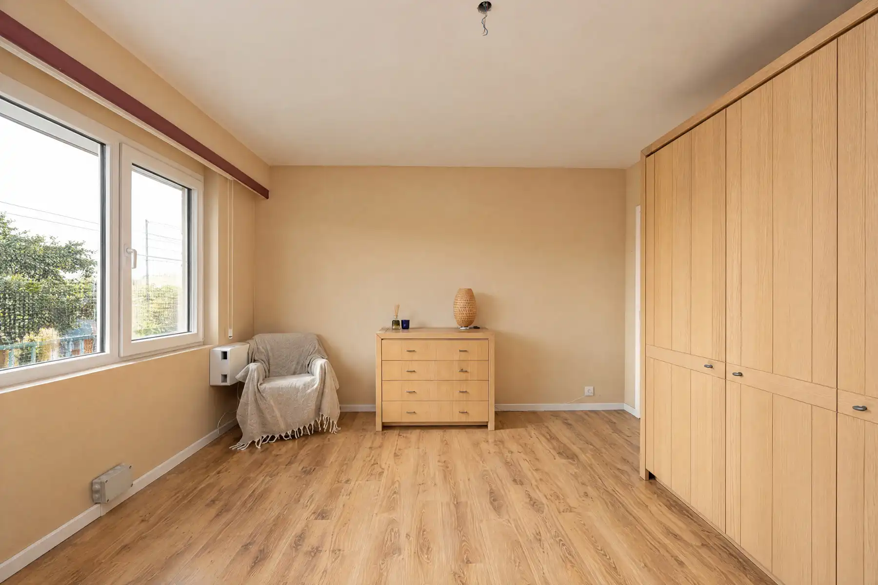 RUIM HOEKAPPARTEMENT MET 3 SLAAPKAMERS & TERRAS foto 8
