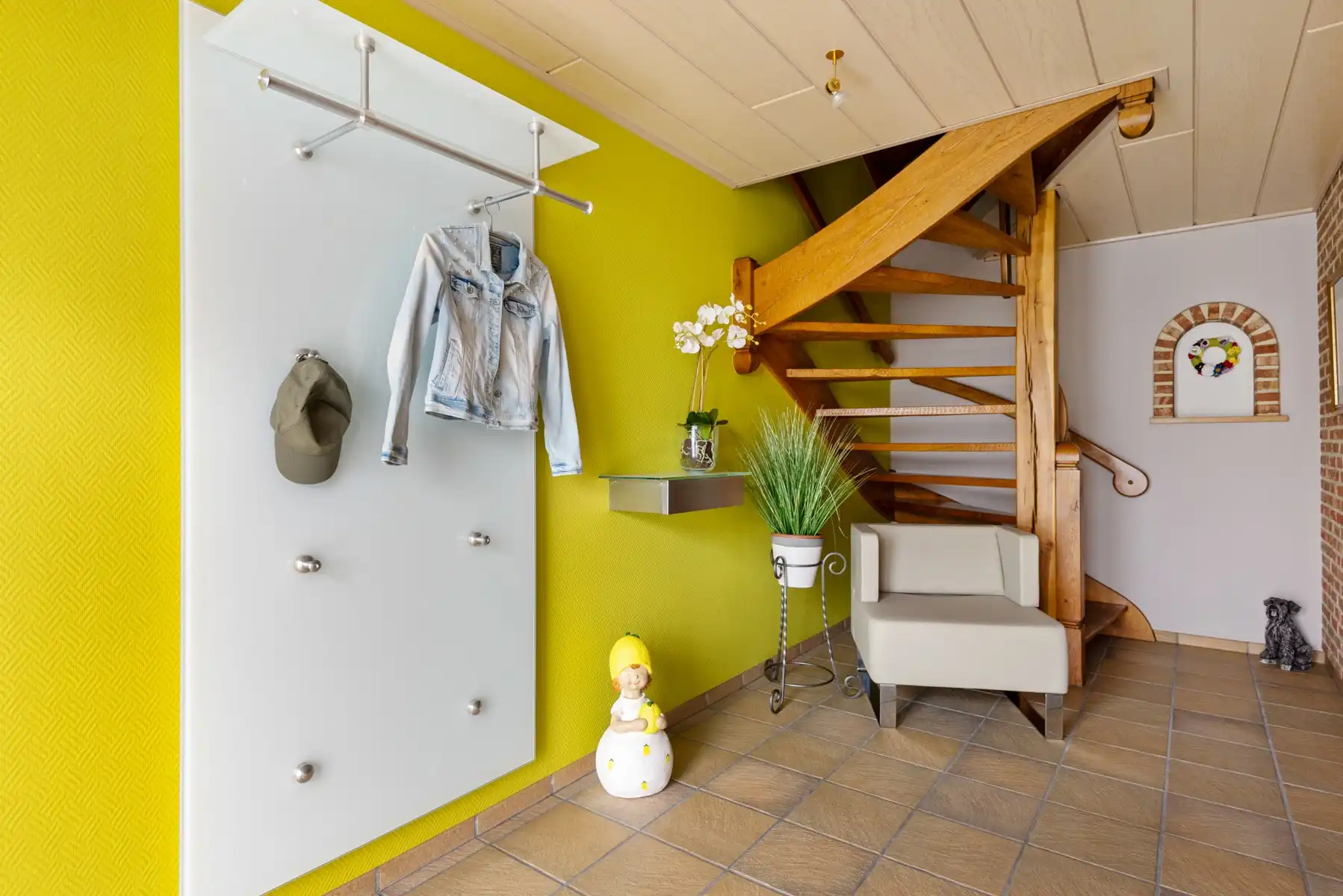 Ruime woning op toplocatie foto 24