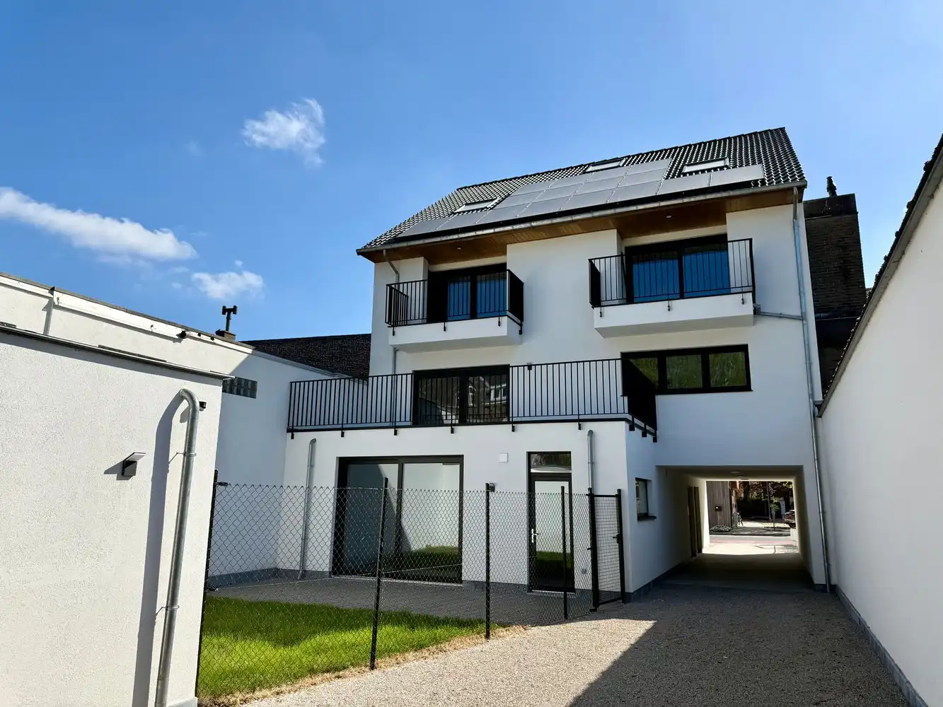 Ruim duplex nieuwbouwappartement met 2 slaapkamers én parkeerplaats! foto 13