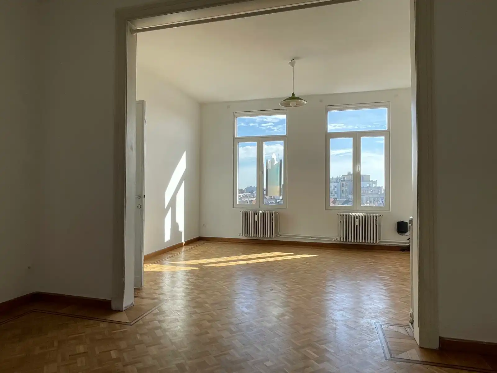 Ruim en licht appartement op het hippe Zuid foto 2