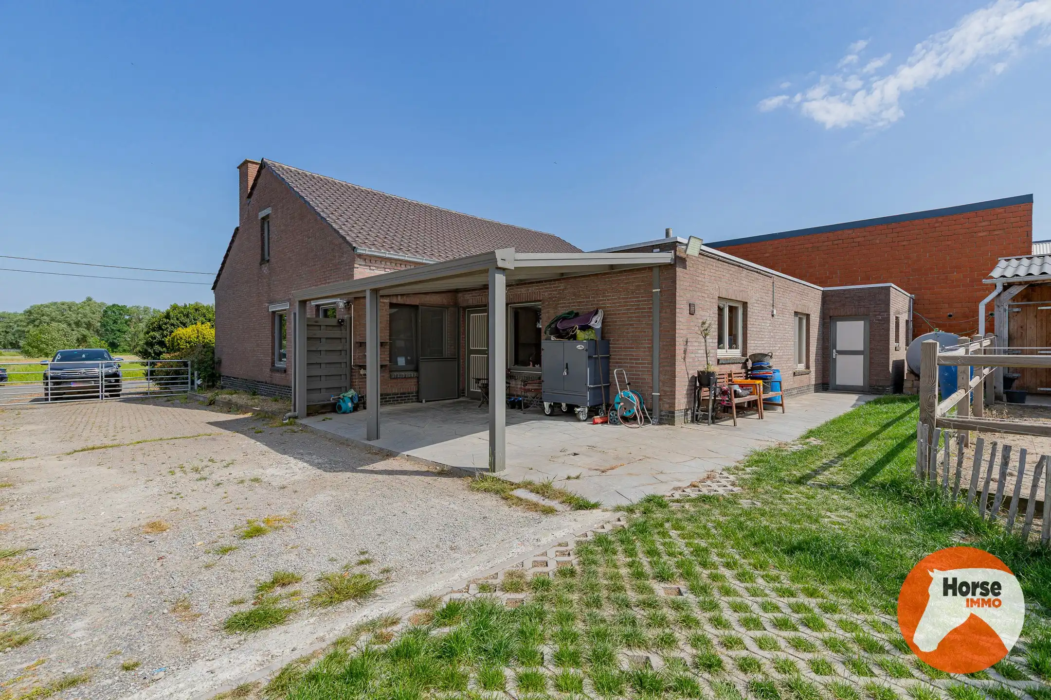 LEBBEKE - Charmante woning met paardenaccommodatie. foto 19