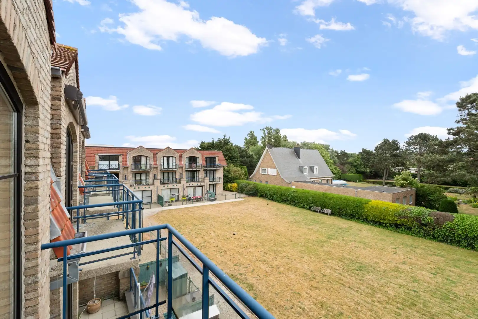 Studio met ruim terras en open groenzicht! foto 15