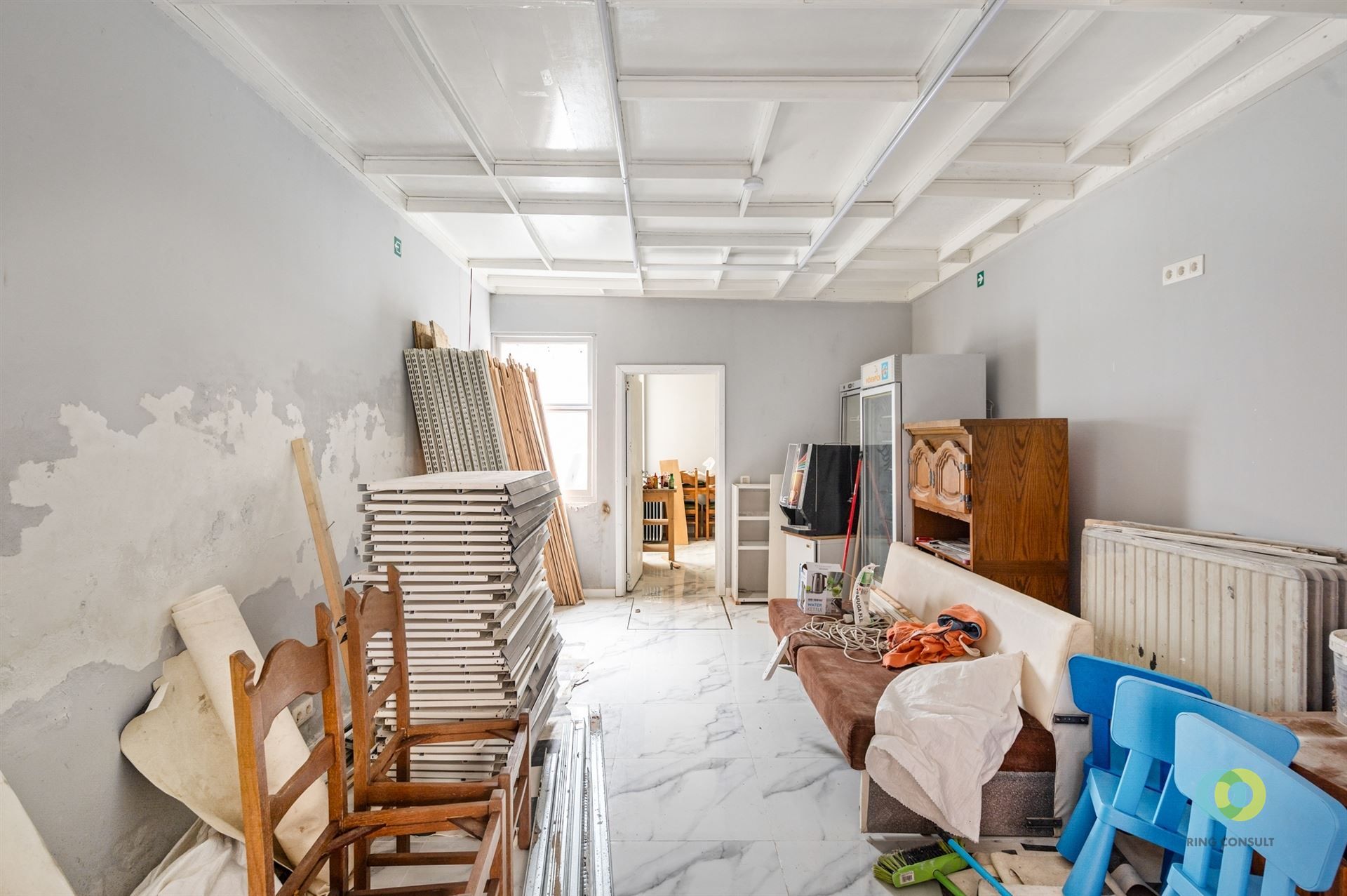 Huis met koer en drie slaapkamers mogelijk foto 8