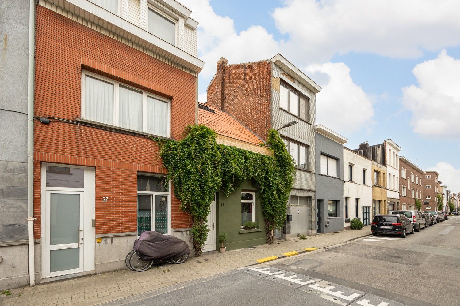 Charmante stadswoning met tuin en optionele garage in hartje Borgerhout foto 2
