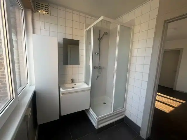 Te koop - Op te frissen appartement in Lier op 2°Verdieping foto 16