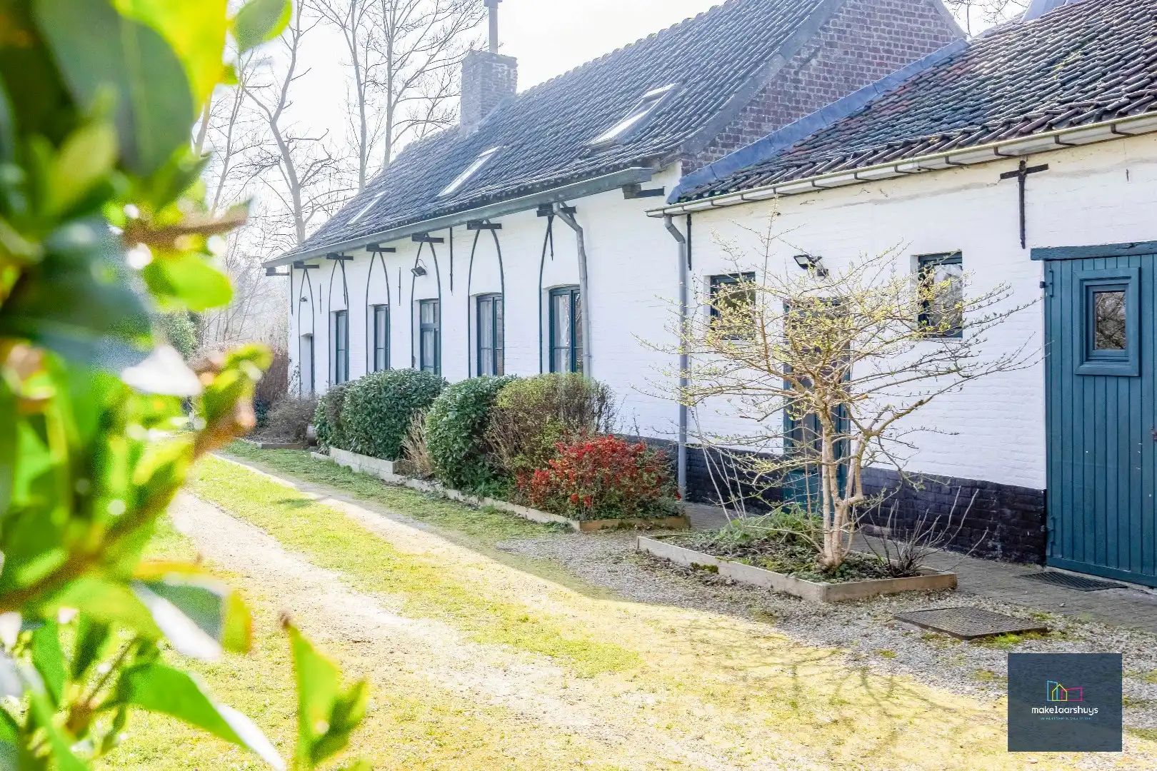 Unieke hovenierswoning op een perceel van 1 ha 18a 84ca foto 7
