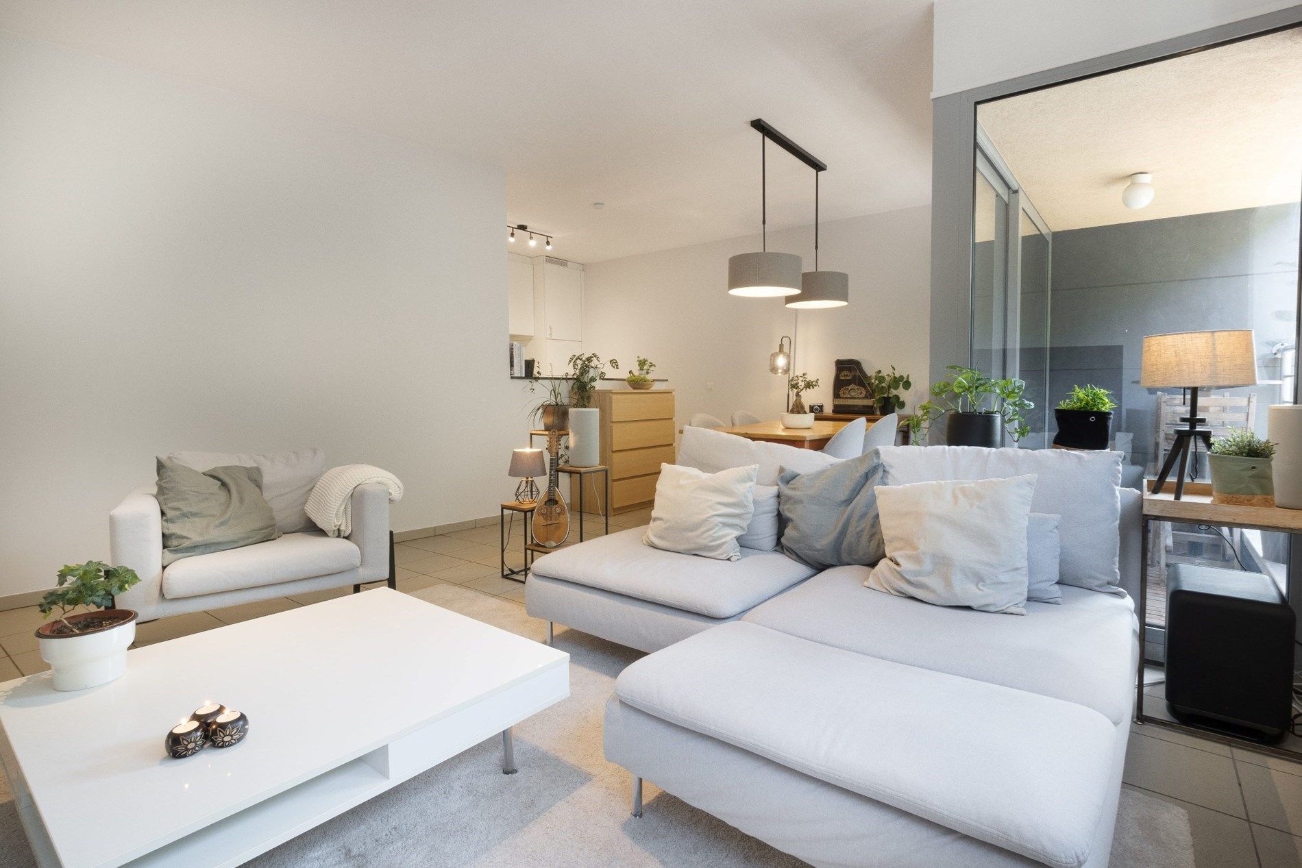 Knap appartement op ideale locatie! foto 2