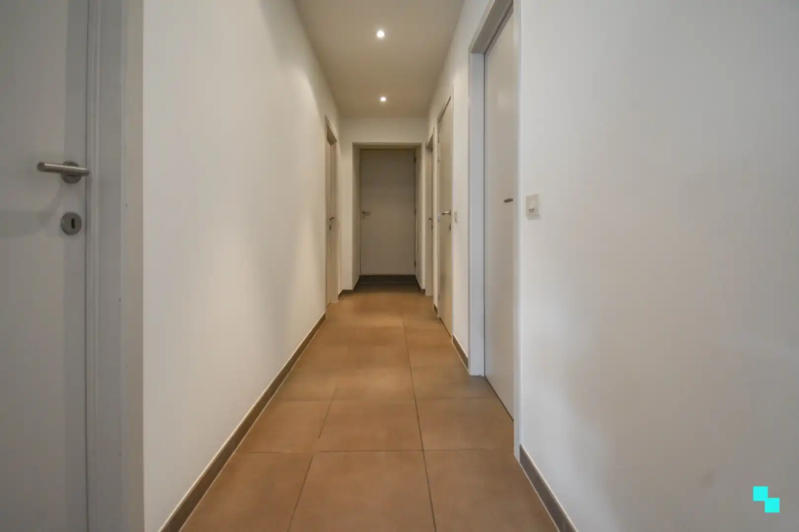 Energiezuinig tweeslaapkamerappartement in hartje Izegem foto 12