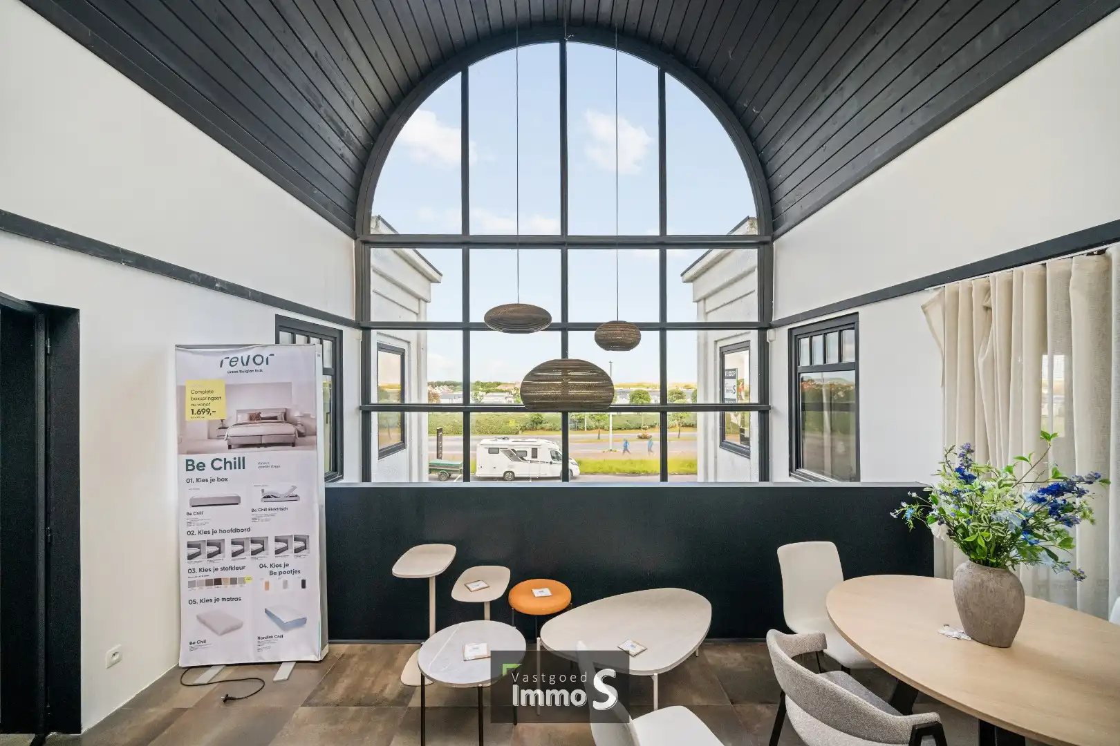 Instapklaar handelspand met sterke visibiliteit op commerciële ligging foto 12