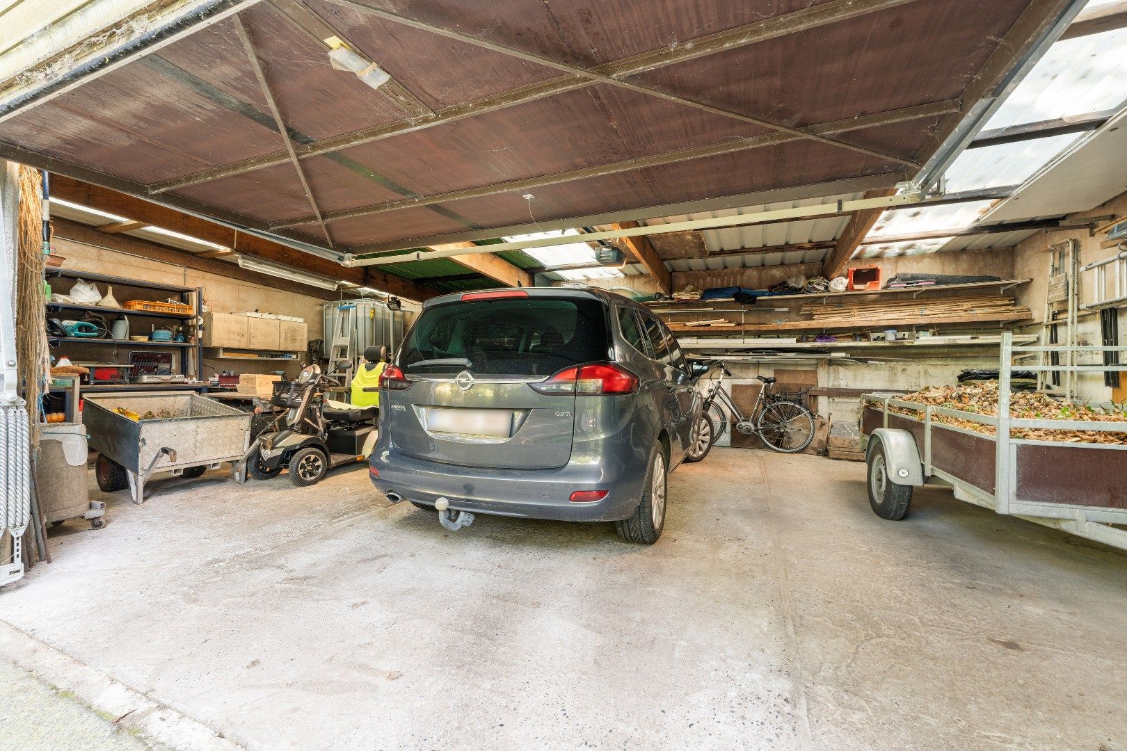 Unieke woning vlakbij het centrum op een perceel van 1012 m², Lichtervelde. foto 25