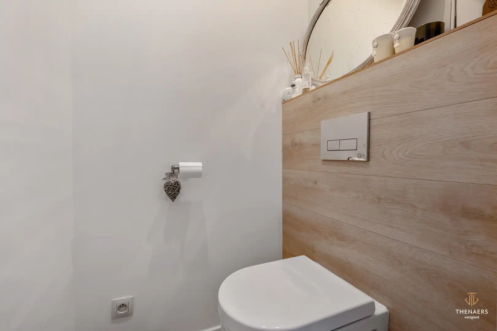 Karaktervolle hoevewoning met 3 slaapkamers, gezellige binnenkoer en tuin op een perceel van 370 m². foto 17