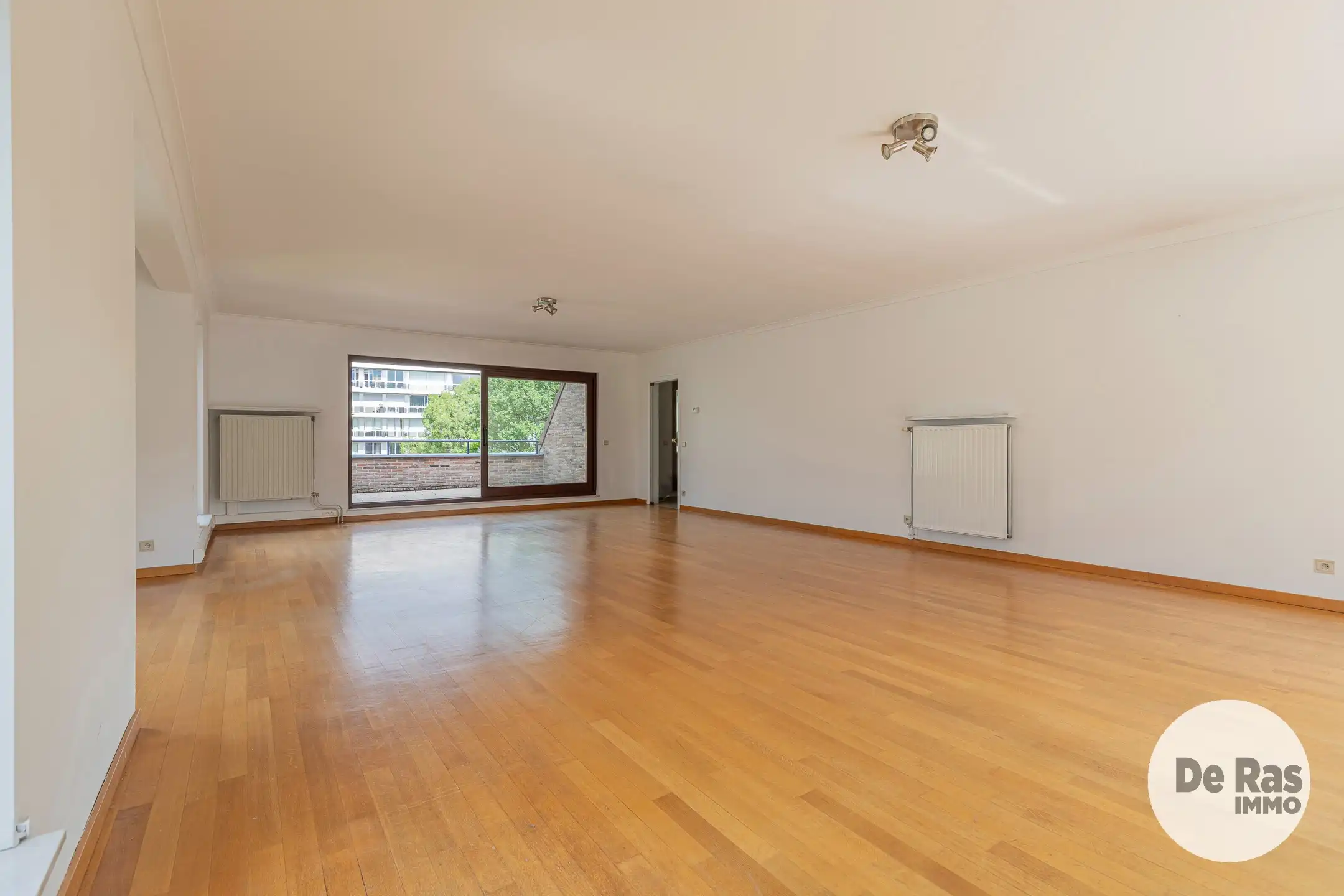 AALST - Groot duplex appartement aan park met 3 slaapkamers foto 2