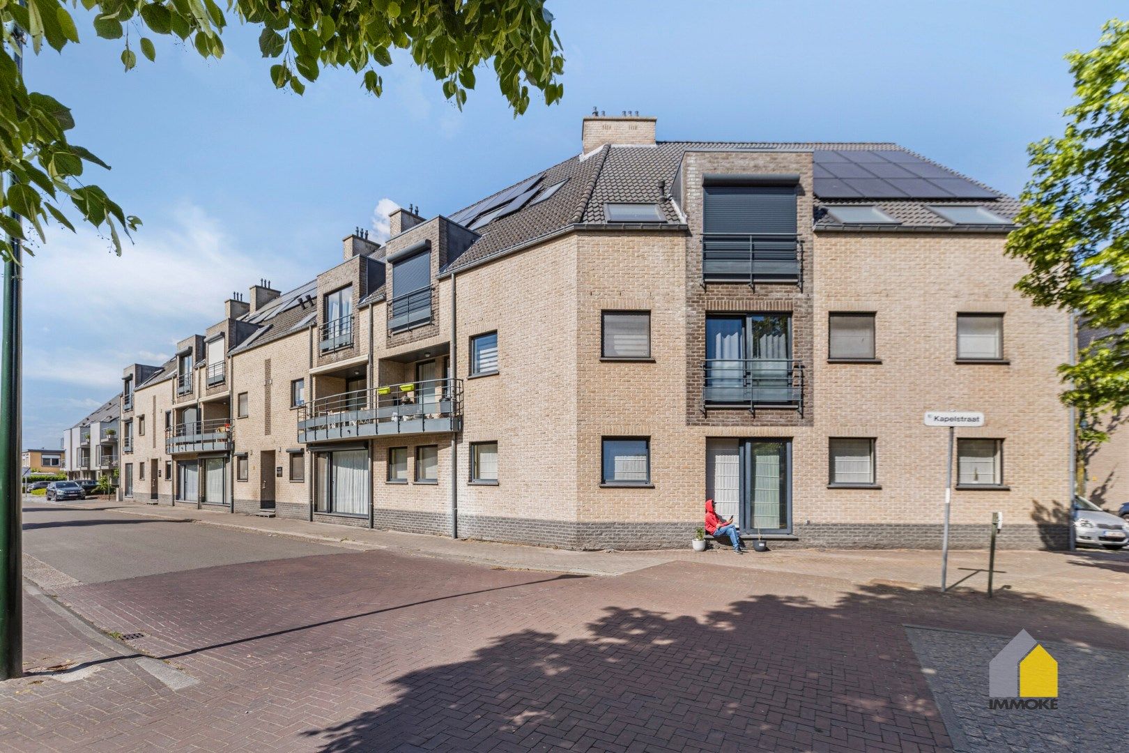 Gelijkvloersappartement met 2 slpks en kelderberging. foto 15