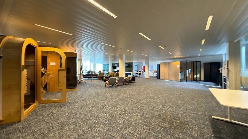 Kantoorruimte met groot terras te huur aan station van Mechelen foto 12
