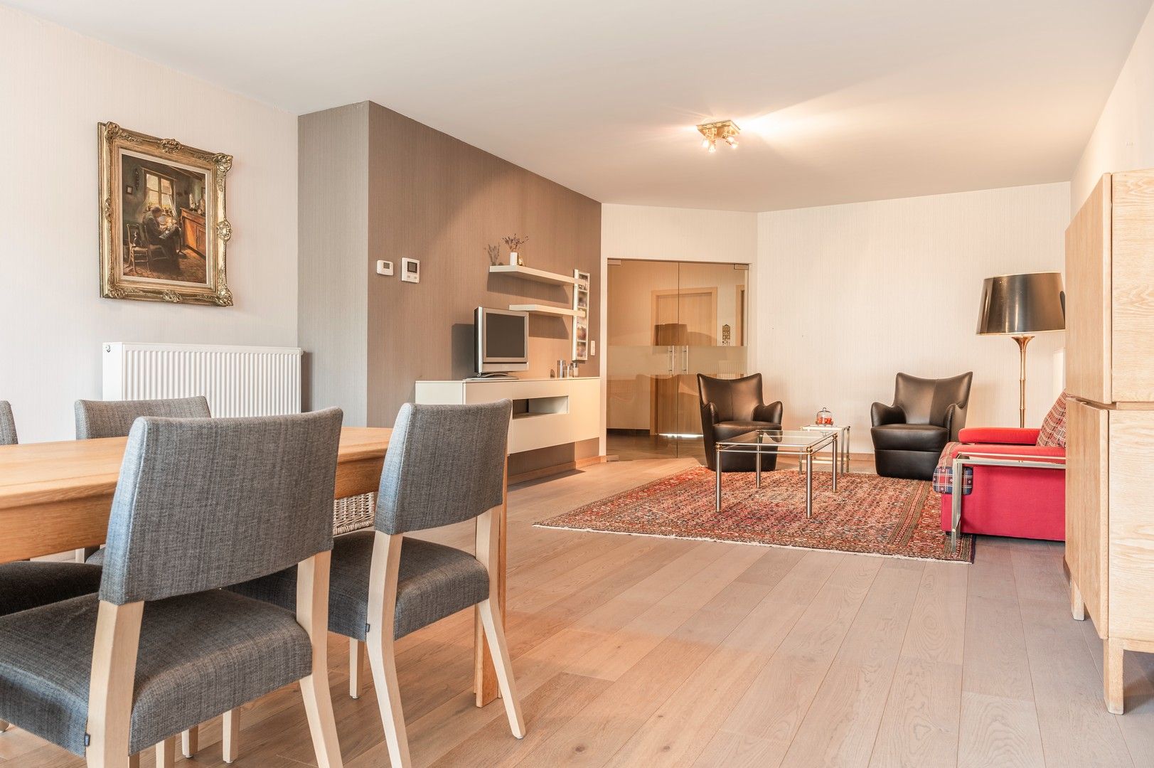 Instapklaar gelijkvloers appartement met tuin + optioneel een garage box! foto 7