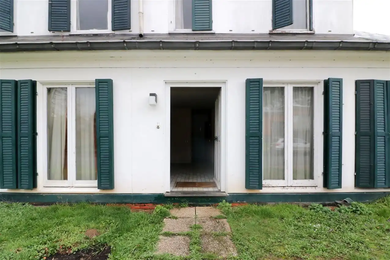 karaktervol, geliefde ligging, 6 slpk, te renoveren foto 42