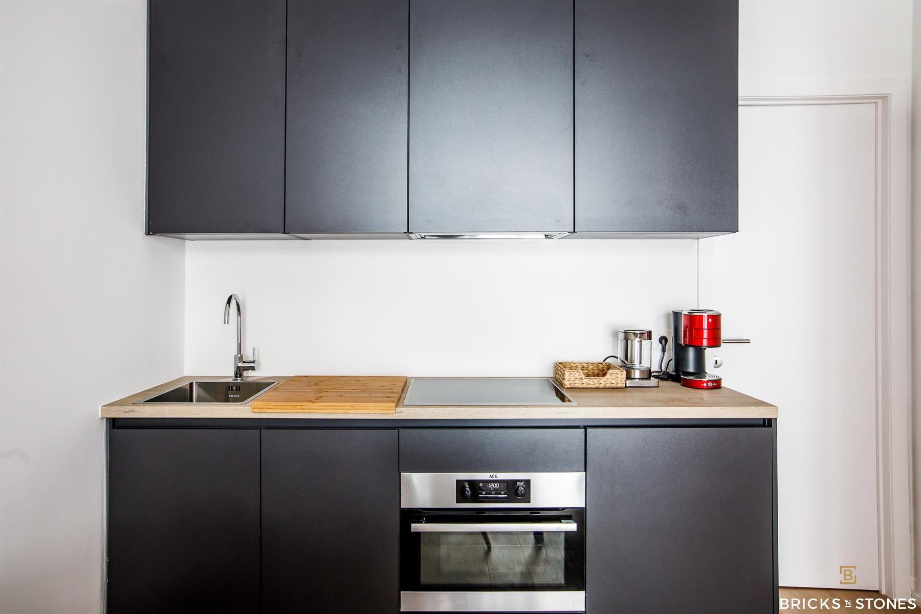 Gezellig gemeubeld appartement vlakbij het Zuid foto 4