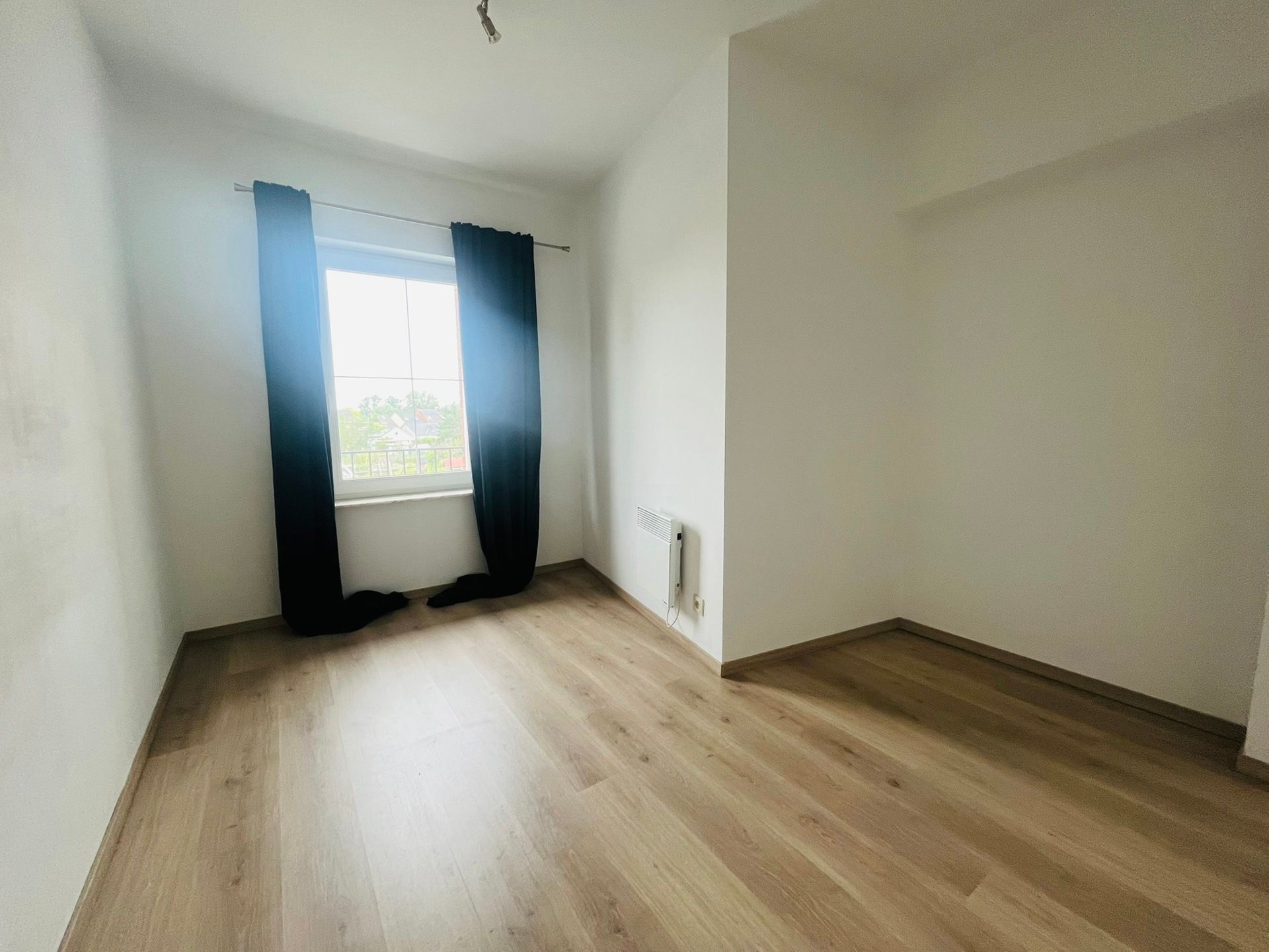 APPARTEMENT OP WANDELAFSTAND VAN HET CENTRUM. foto 12