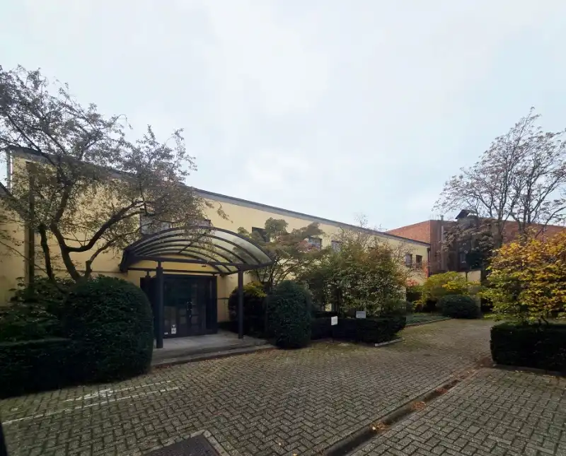 Kantoorgebouw te koop foto 10