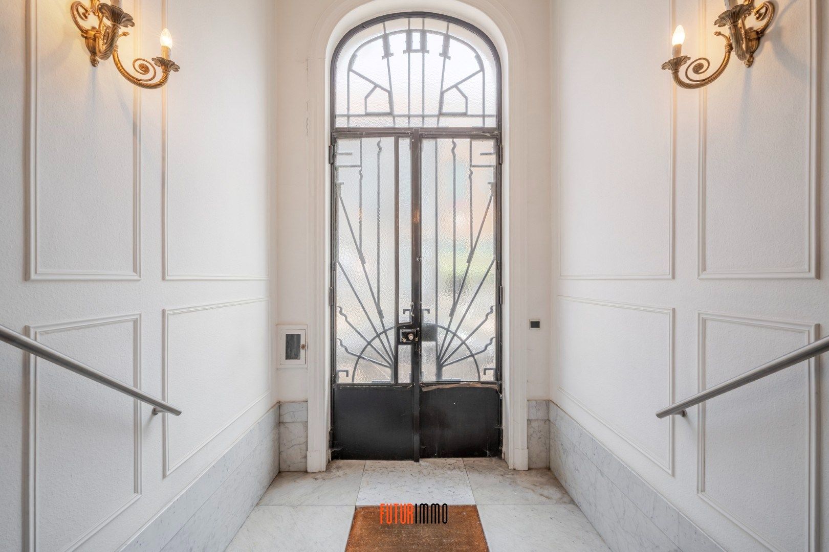 Unieke herenwoning met praktijk in hartje RSL foto 2