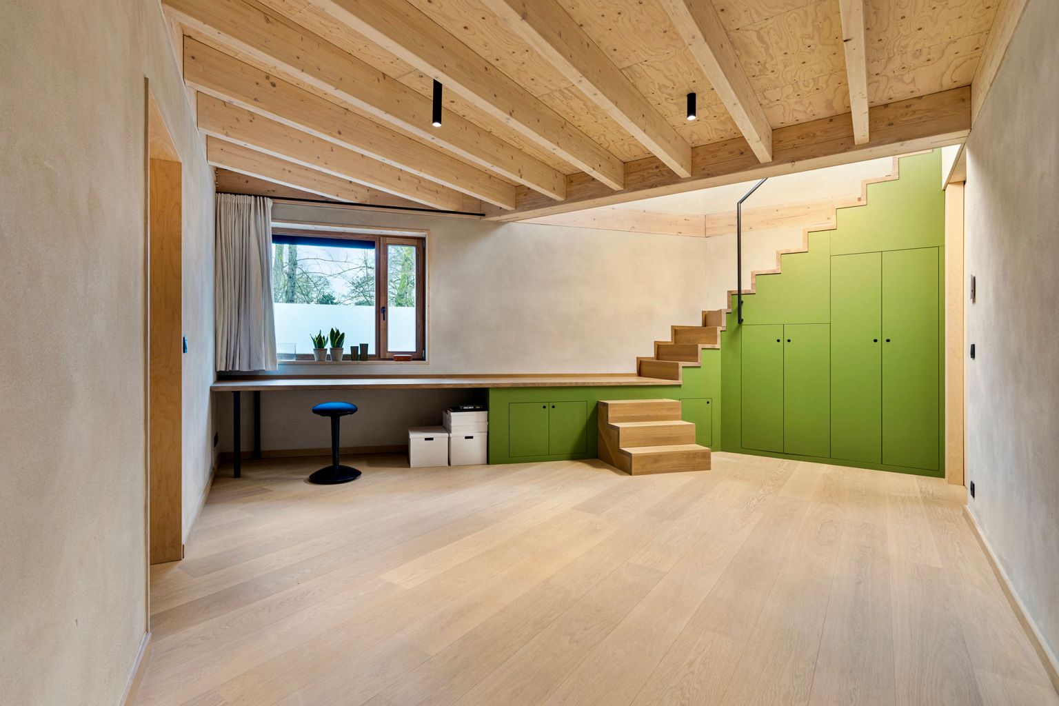 PRACHTIGE ARCHITECTEN DUPLEX WOONST onder registratie  foto 21